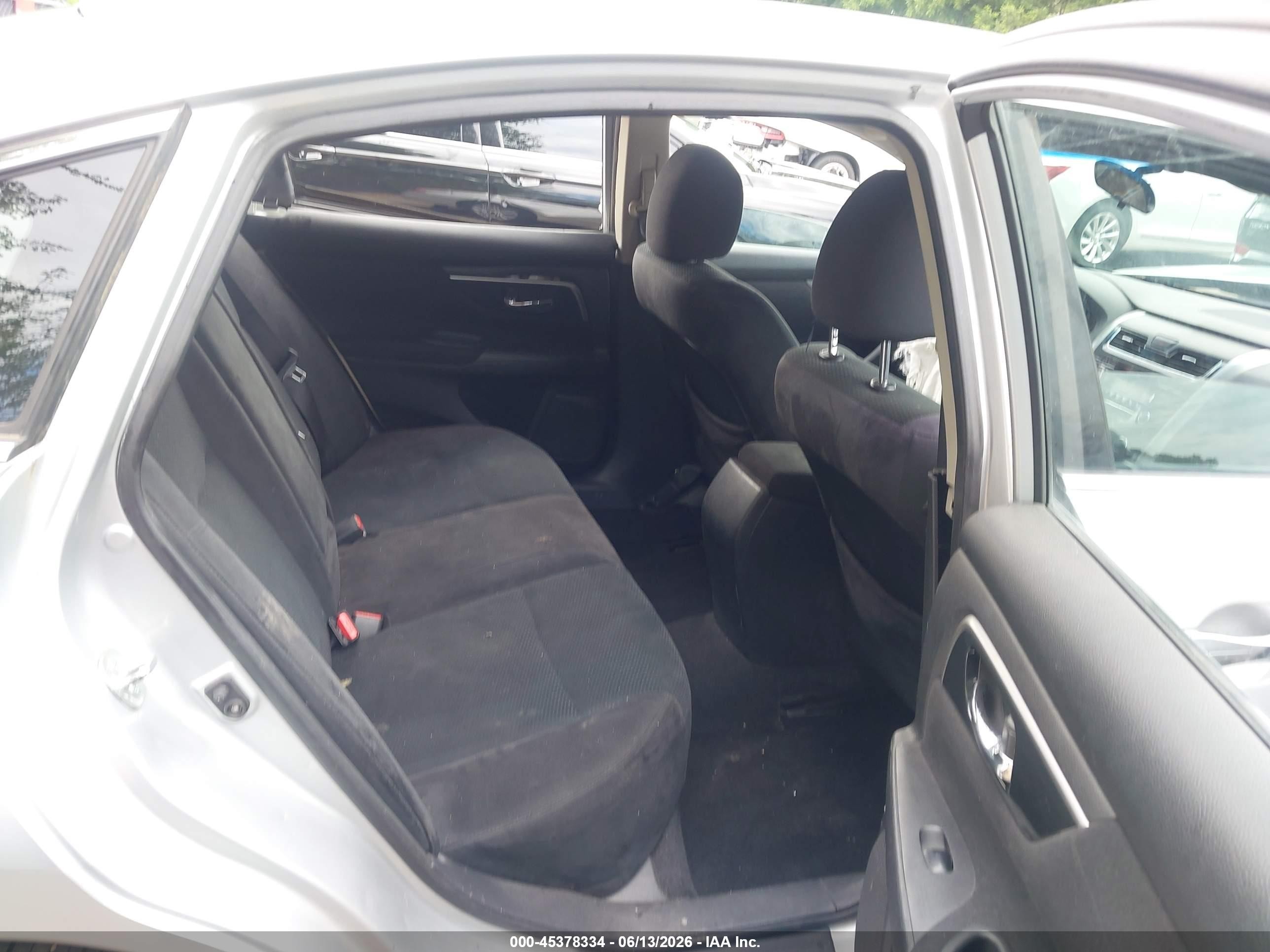 2014 Nissan Altima 2.5/2.5 S/2.5 Sl/2.5 Sv Silver vin: 1N4AL3AP8EN352400