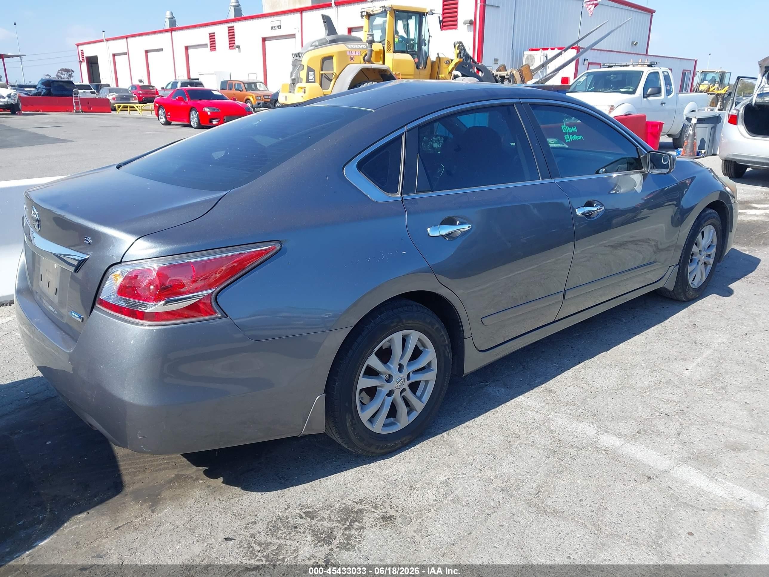 2014 Nissan Altima 2.5 S Gray vin: 1N4AL3AP8EN356298