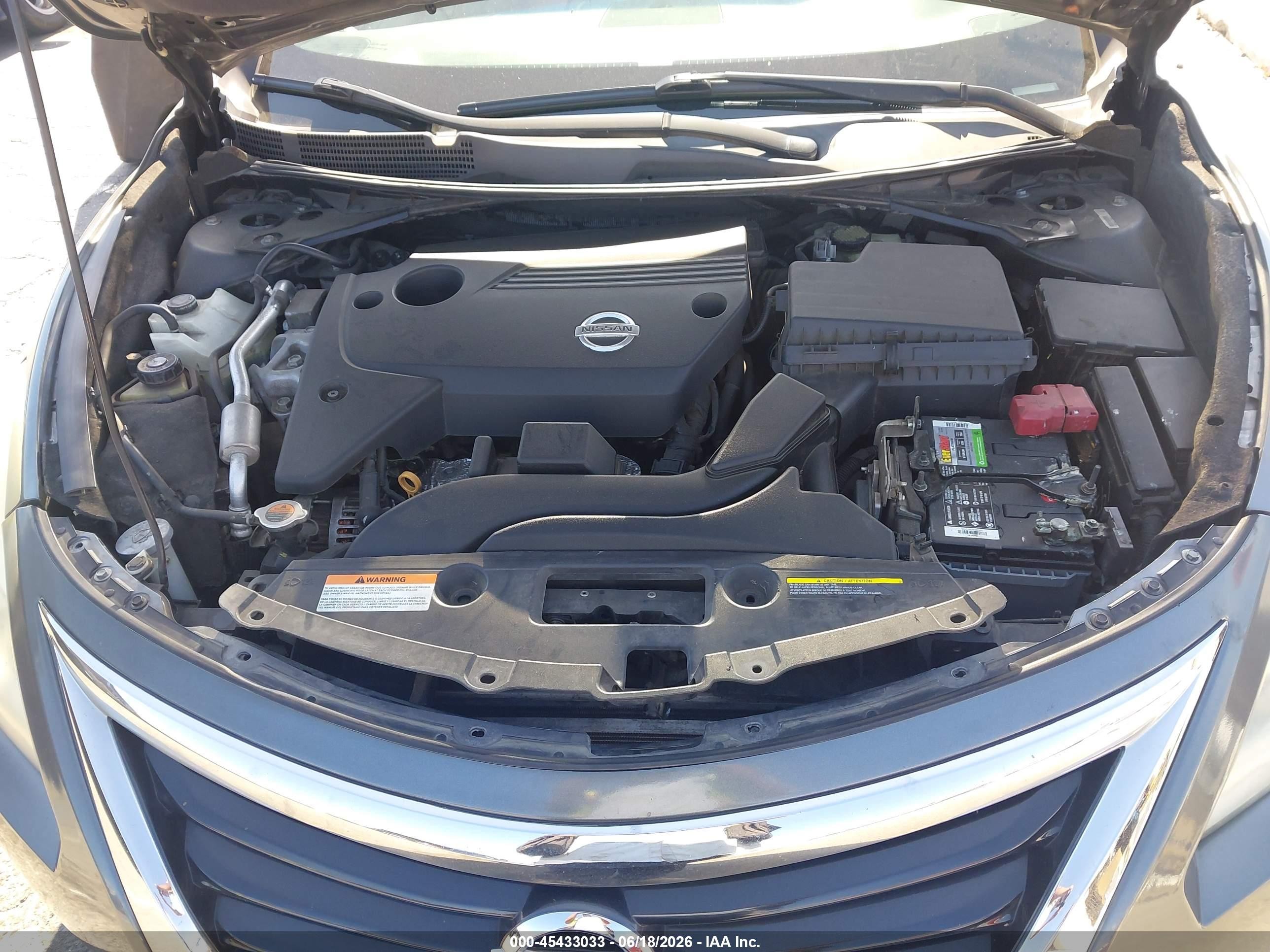 2014 Nissan Altima 2.5 S Gray vin: 1N4AL3AP8EN356298