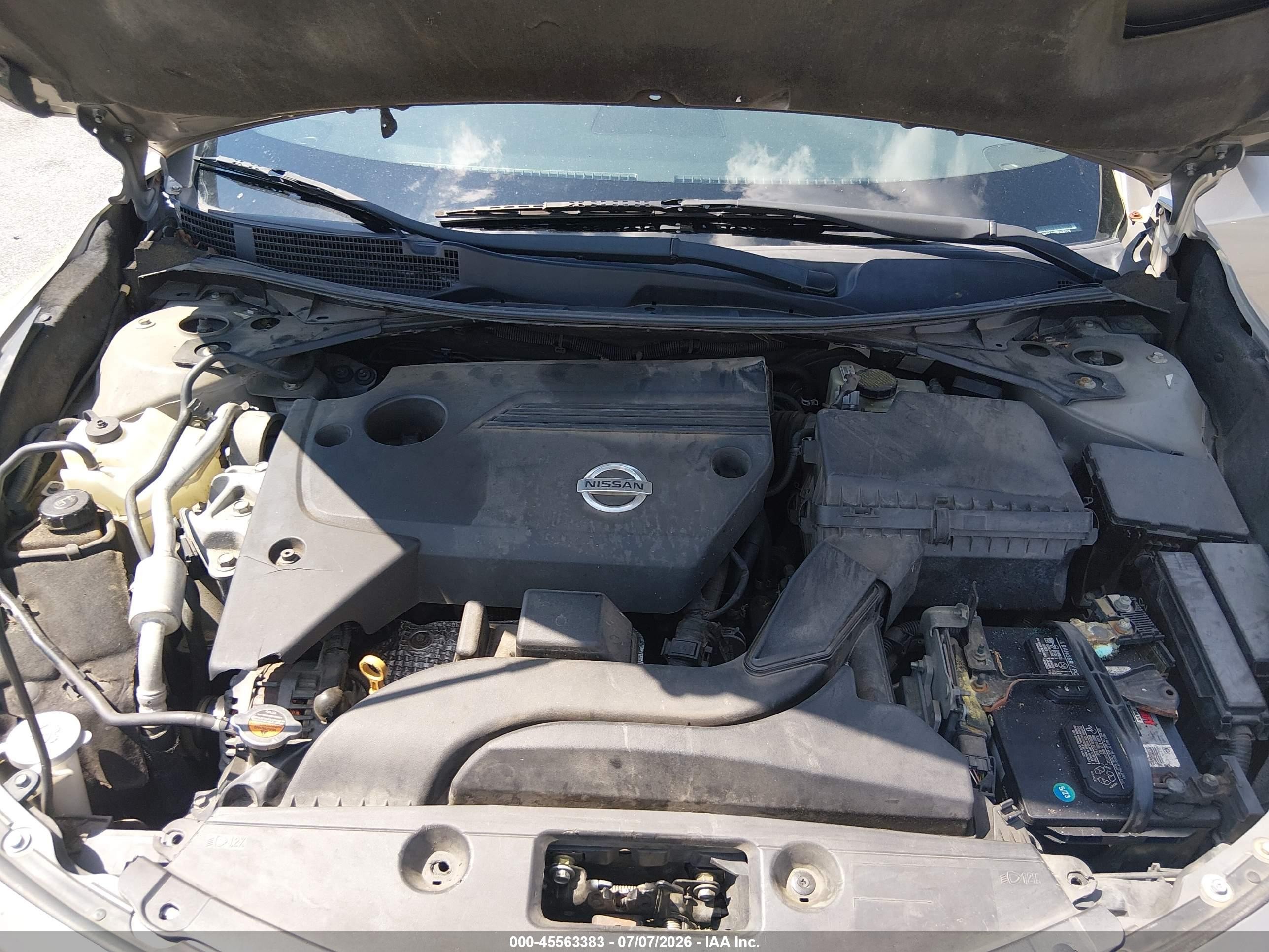 2014 Nissan Altima 2.5 S Gold vin: 1N4AL3AP8EN361114