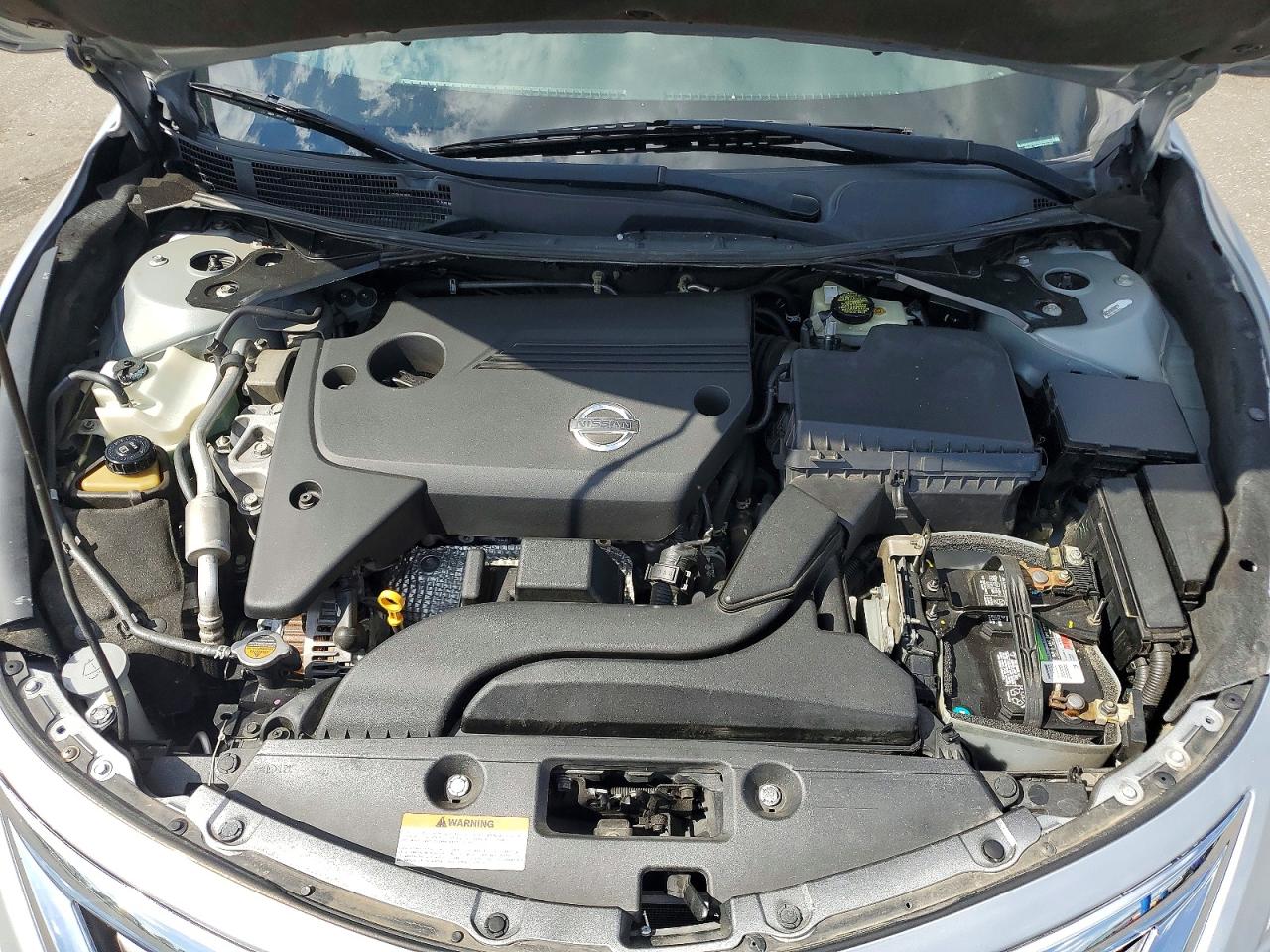 2014 Nissan Altima 2.5 S Серебряный vin: 1N4AL3AP8EN361761