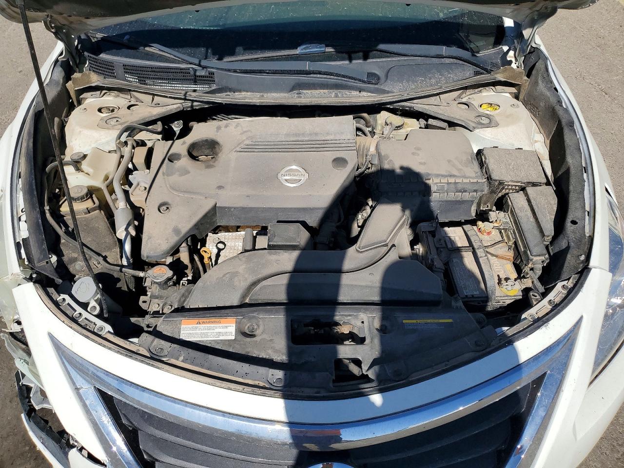 2014 Nissan Altima 2.5 S White vin: 1N4AL3AP8EN366099