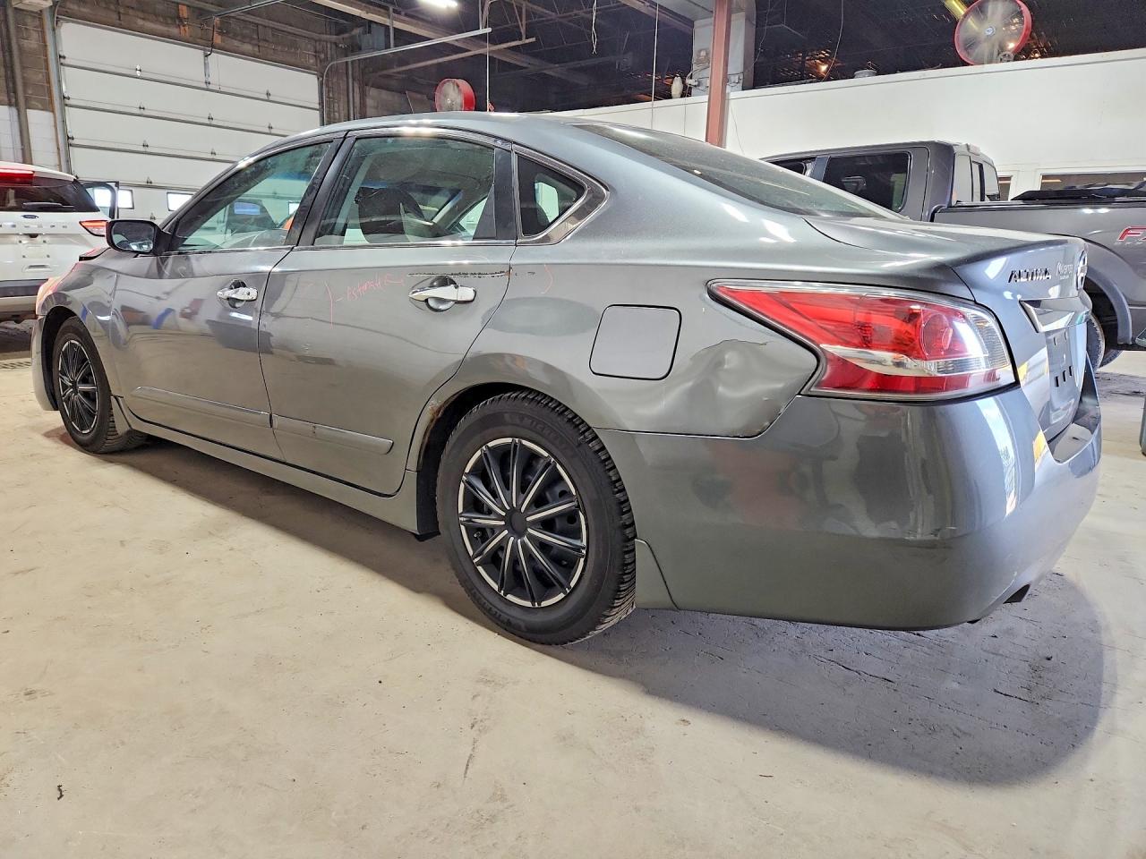 2014 Nissan Altima 2.5 S Charcoal vin: 1N4AL3AP8EN377622