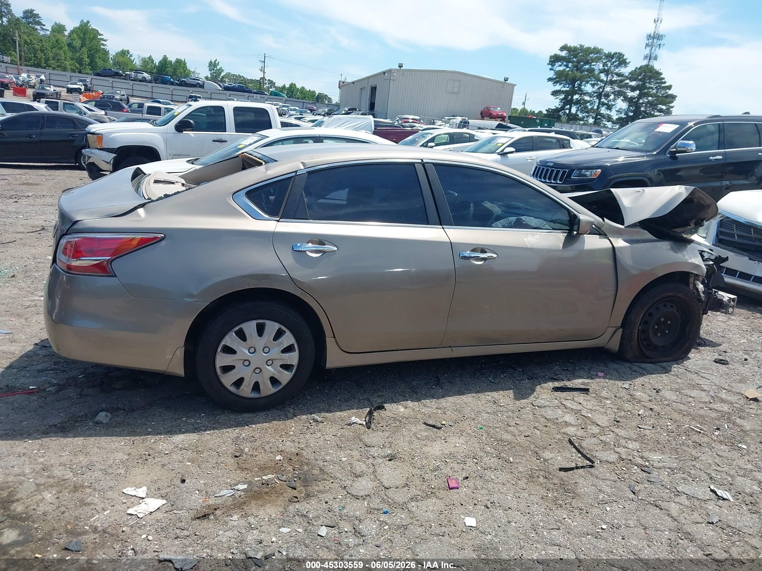 2014 Nissan Altima 2.5 S Tan vin: 1N4AL3AP8EN378379