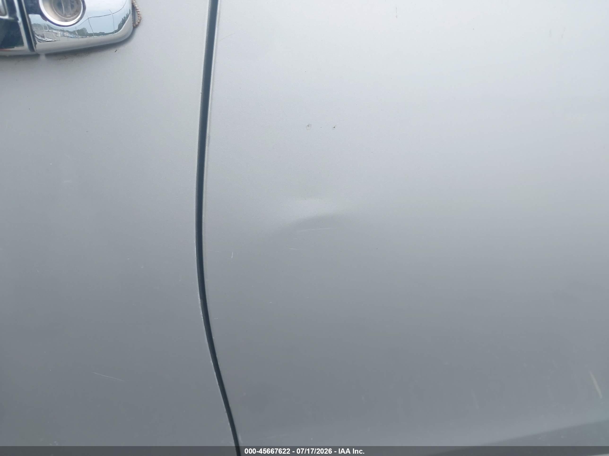 2014 Nissan Altima 2.5 S Silver vin: 1N4AL3AP8EN388880