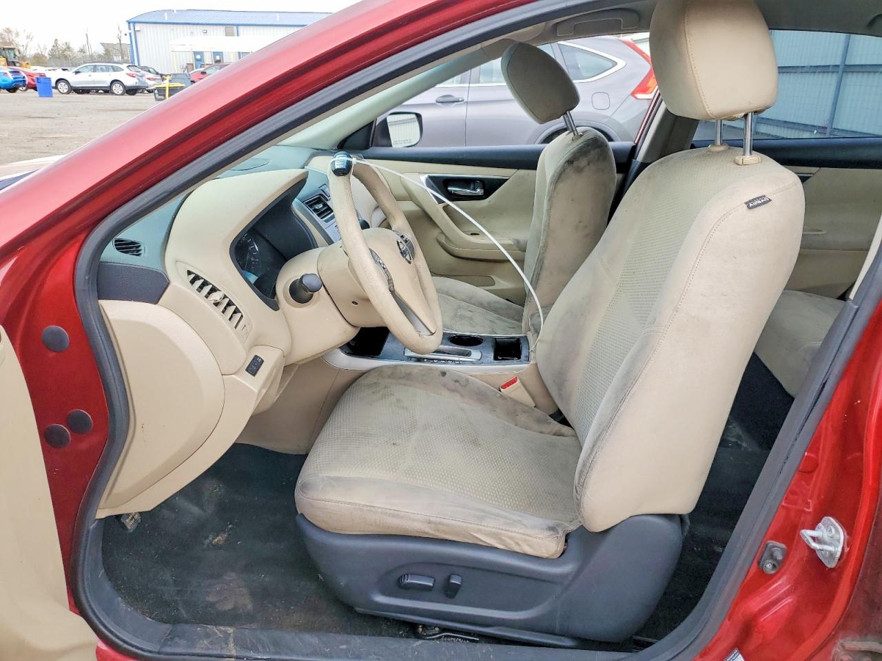 2015 Nissan Altima 2.5 S Red vin: 1N4AL3AP8FC108632