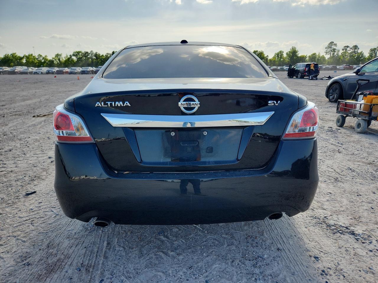 2015 Nissan Altima 2.5 Sv Black vin: 1N4AL3AP8FC110574