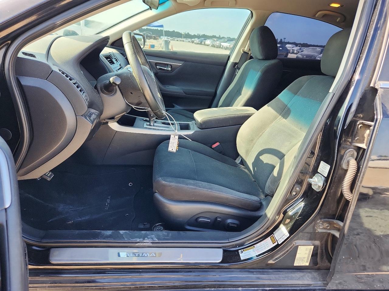 2015 Nissan Altima 2.5 Sv Black vin: 1N4AL3AP8FC110574