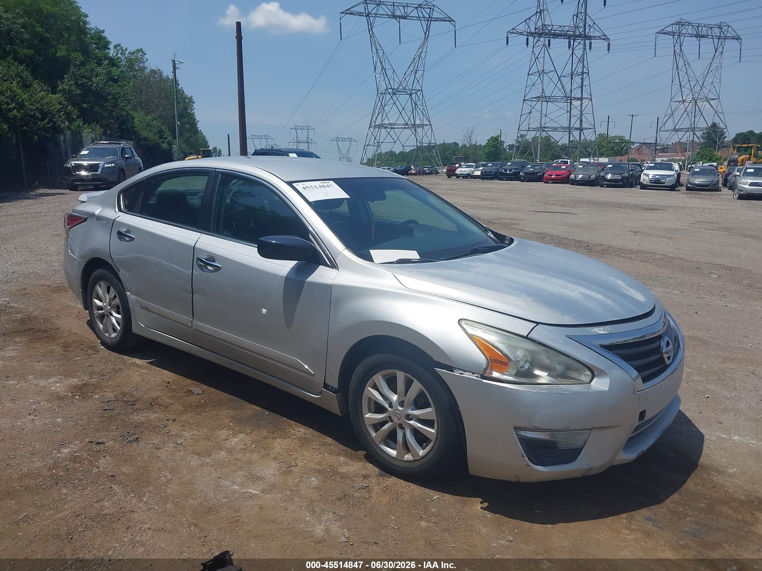 2015 Nissan Altima 2.5 S Silver vin: 1N4AL3AP8FC110929