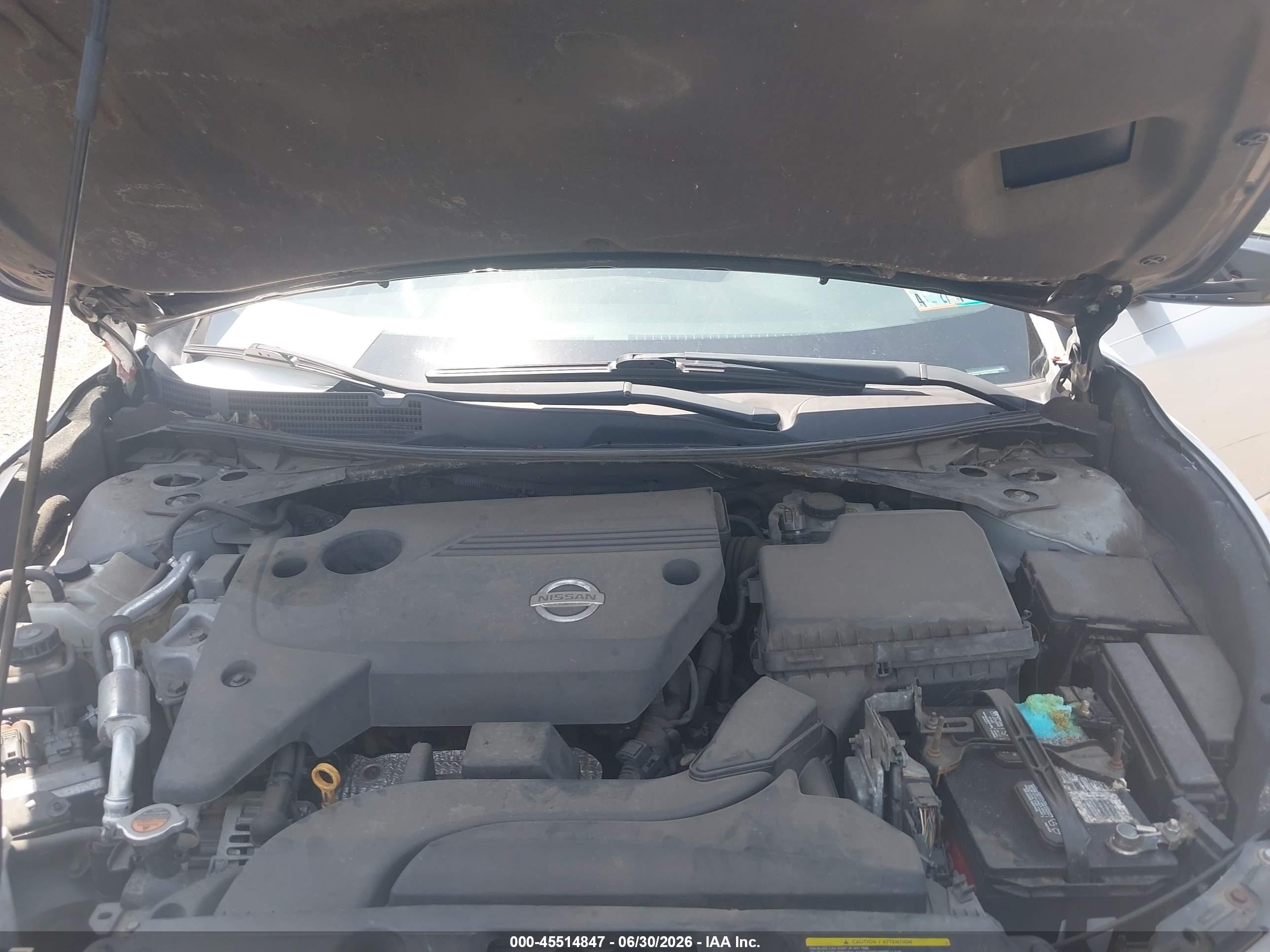 2015 Nissan Altima 2.5 S Silver vin: 1N4AL3AP8FC110929