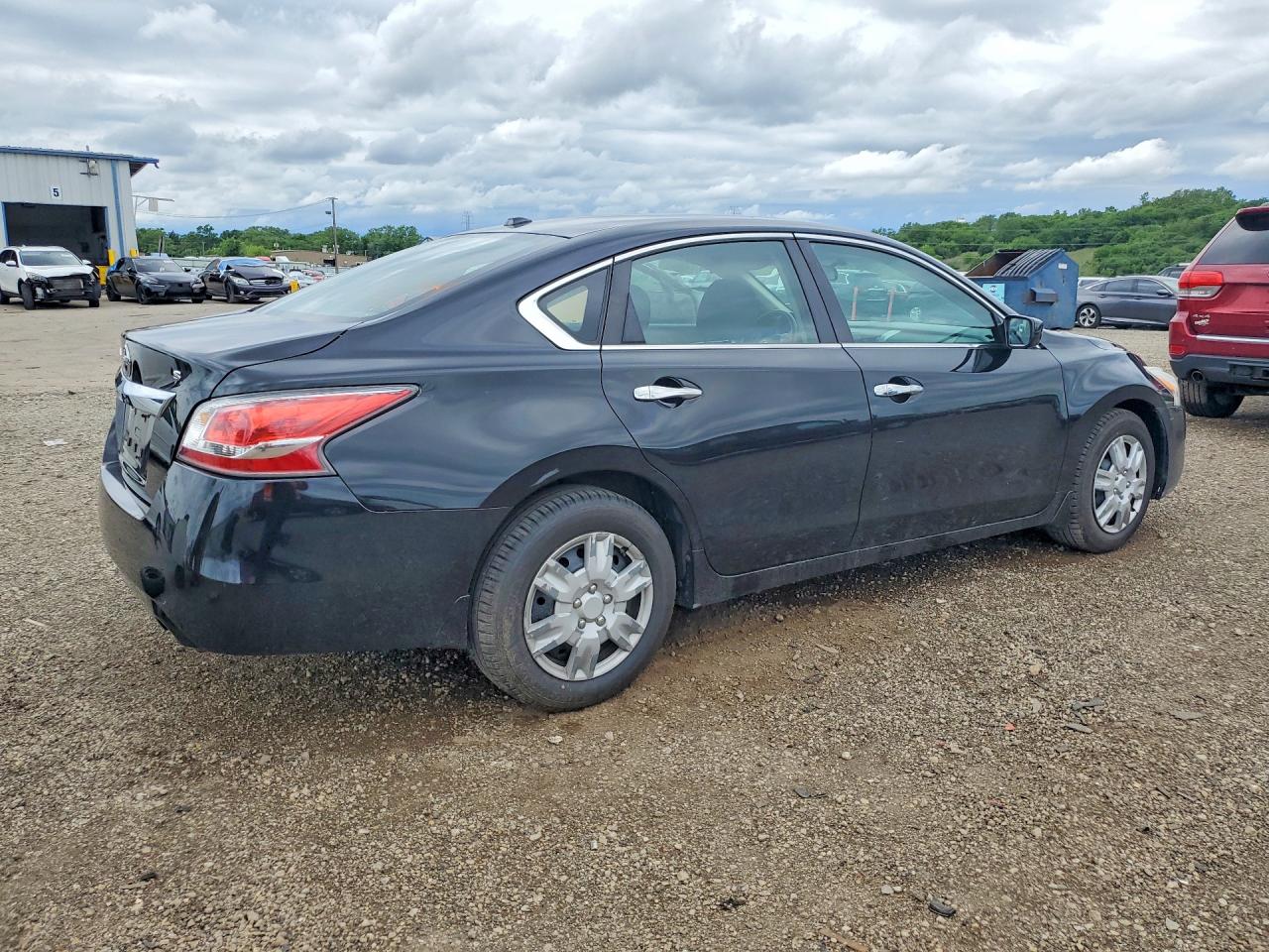 2015 Nissan Altima 2.5 S Черный vin: 1N4AL3AP8FC144840
