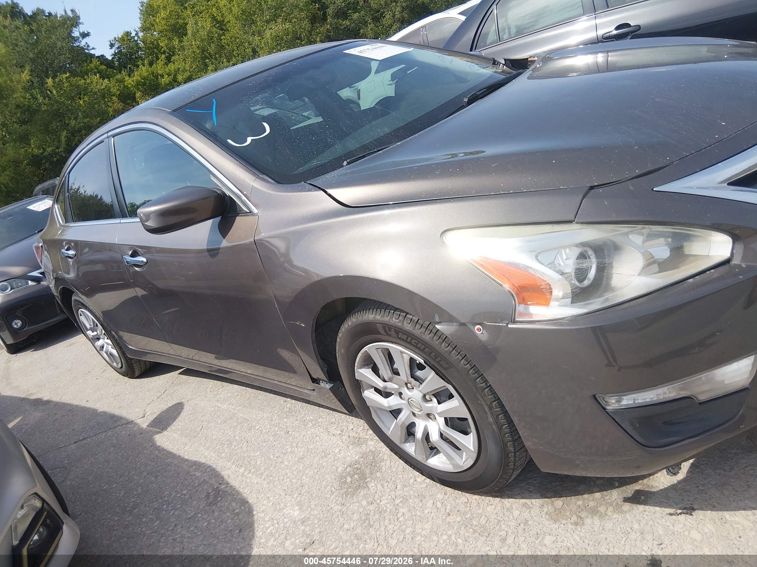 2015 Nissan Altima 2.5 S Brown vin: 1N4AL3AP8FC156731