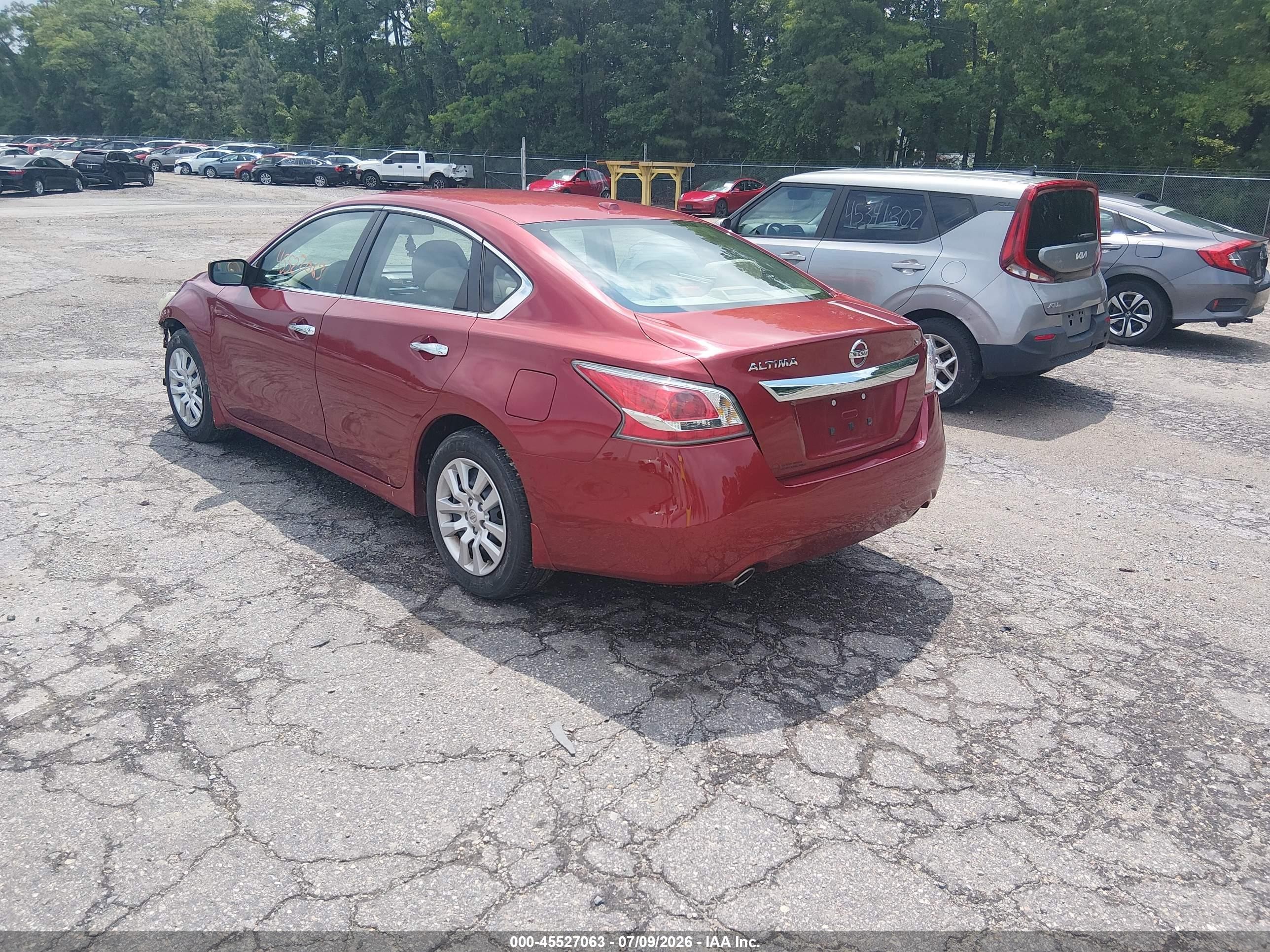 2015 Nissan Altima 2.5 S Красный vin: 1N4AL3AP8FC158740