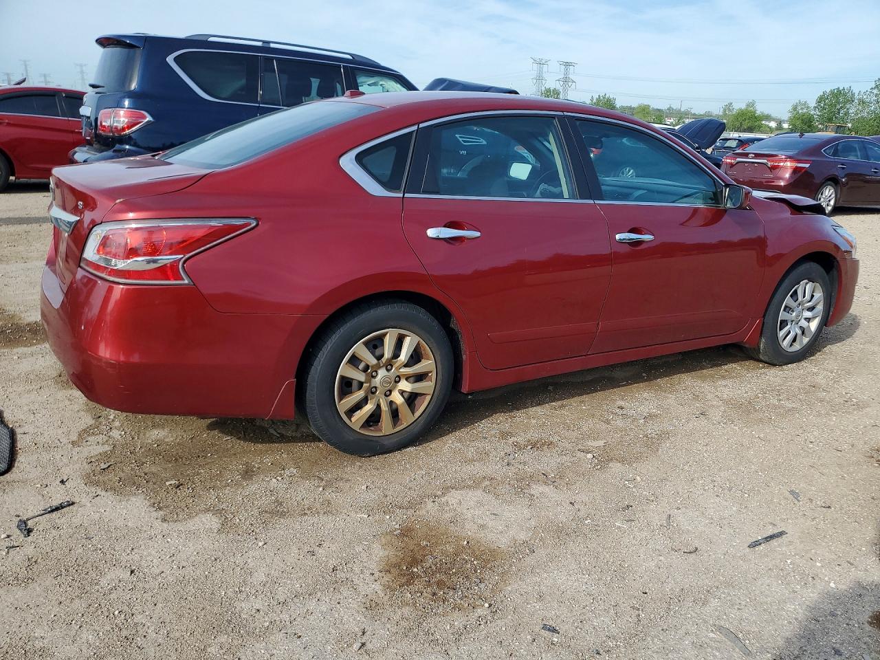 2015 Nissan Altima 2.5 S Red vin: 1N4AL3AP8FC173707