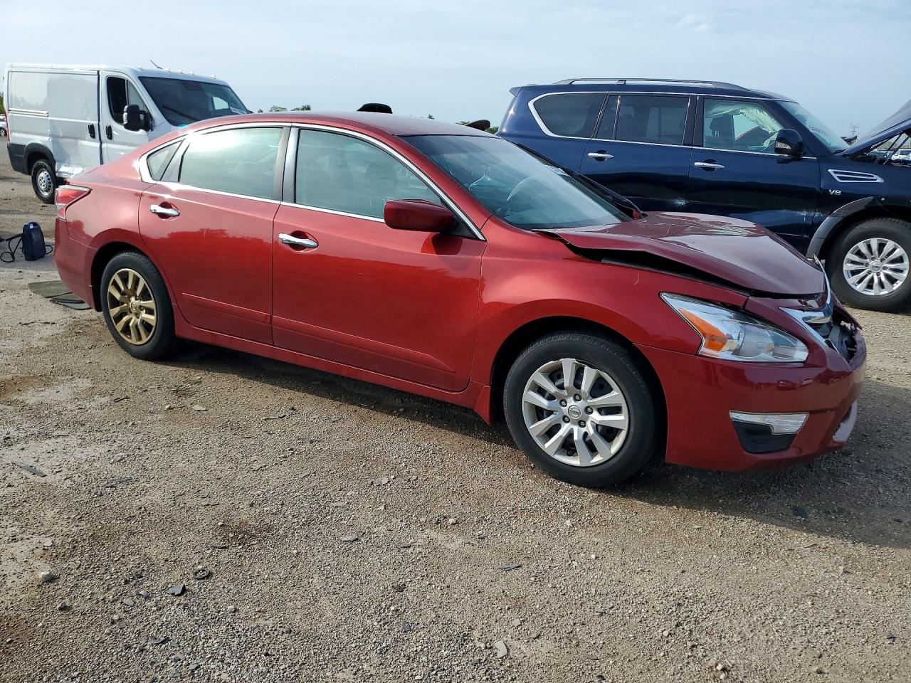 2015 Nissan Altima 2.5 S Red vin: 1N4AL3AP8FC173707