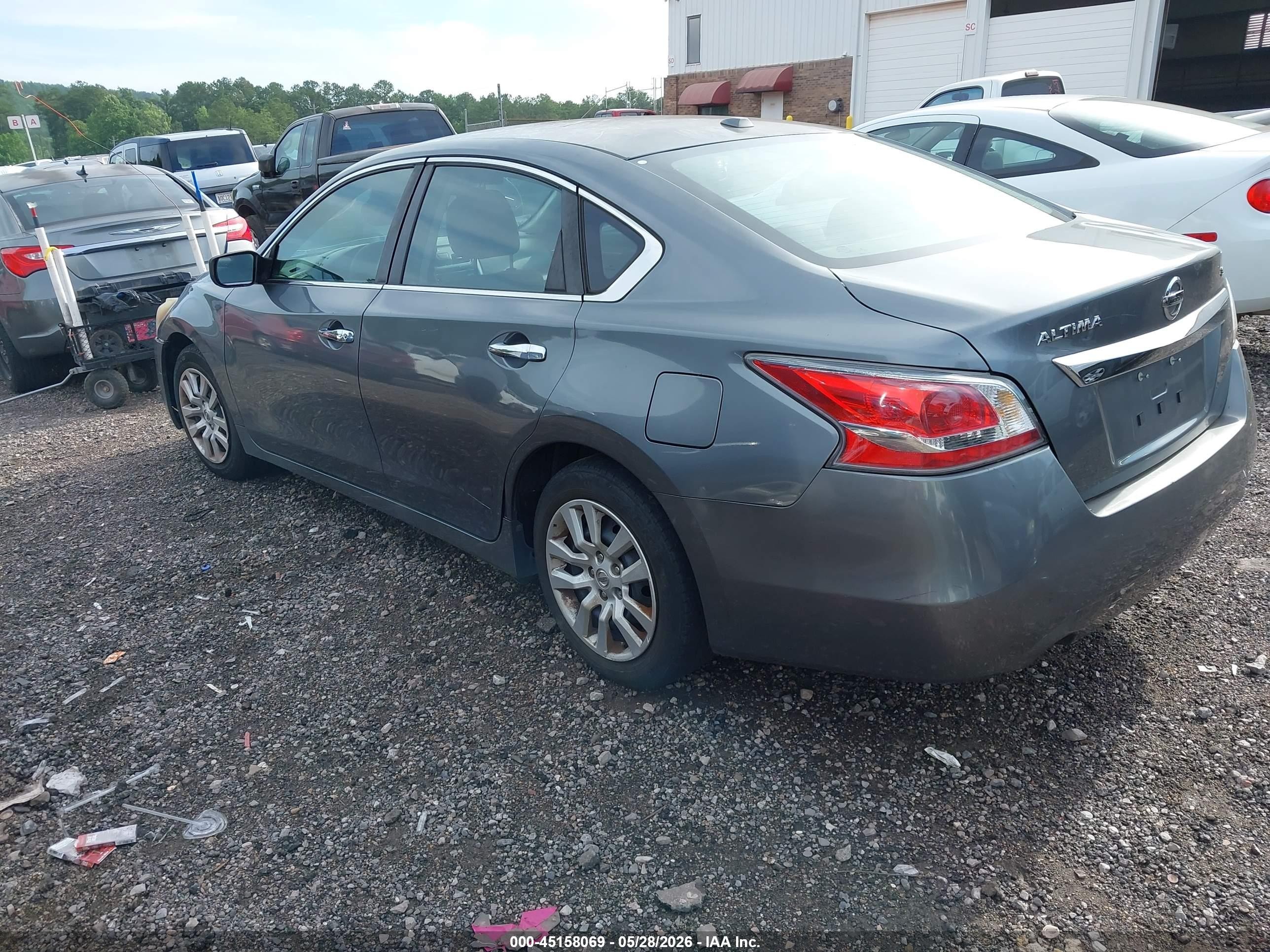 2015 Nissan Altima 2.5/2.5 S/2.5 Sl/2.5 Sv Gray vin: 1N4AL3AP8FC175392