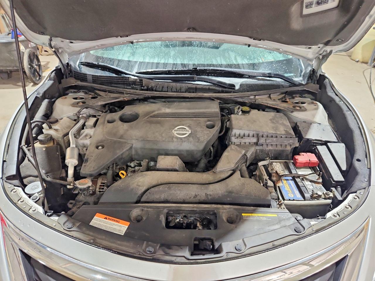 2015 Nissan Altima 2.5 Sv Silver vin: 1N4AL3AP8FC182956