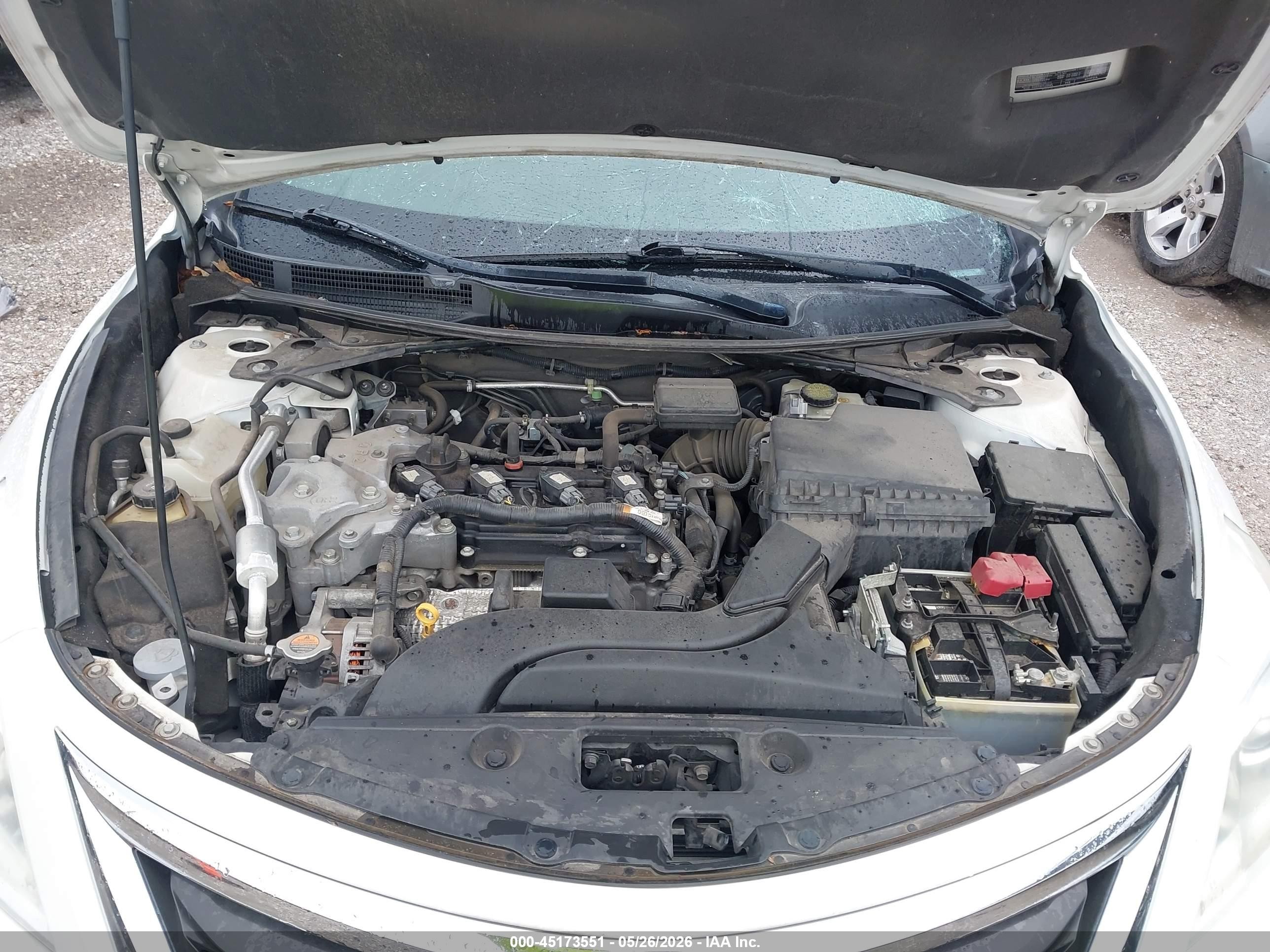 2015 Nissan Altima 2.5 S White vin: 1N4AL3AP8FC191415