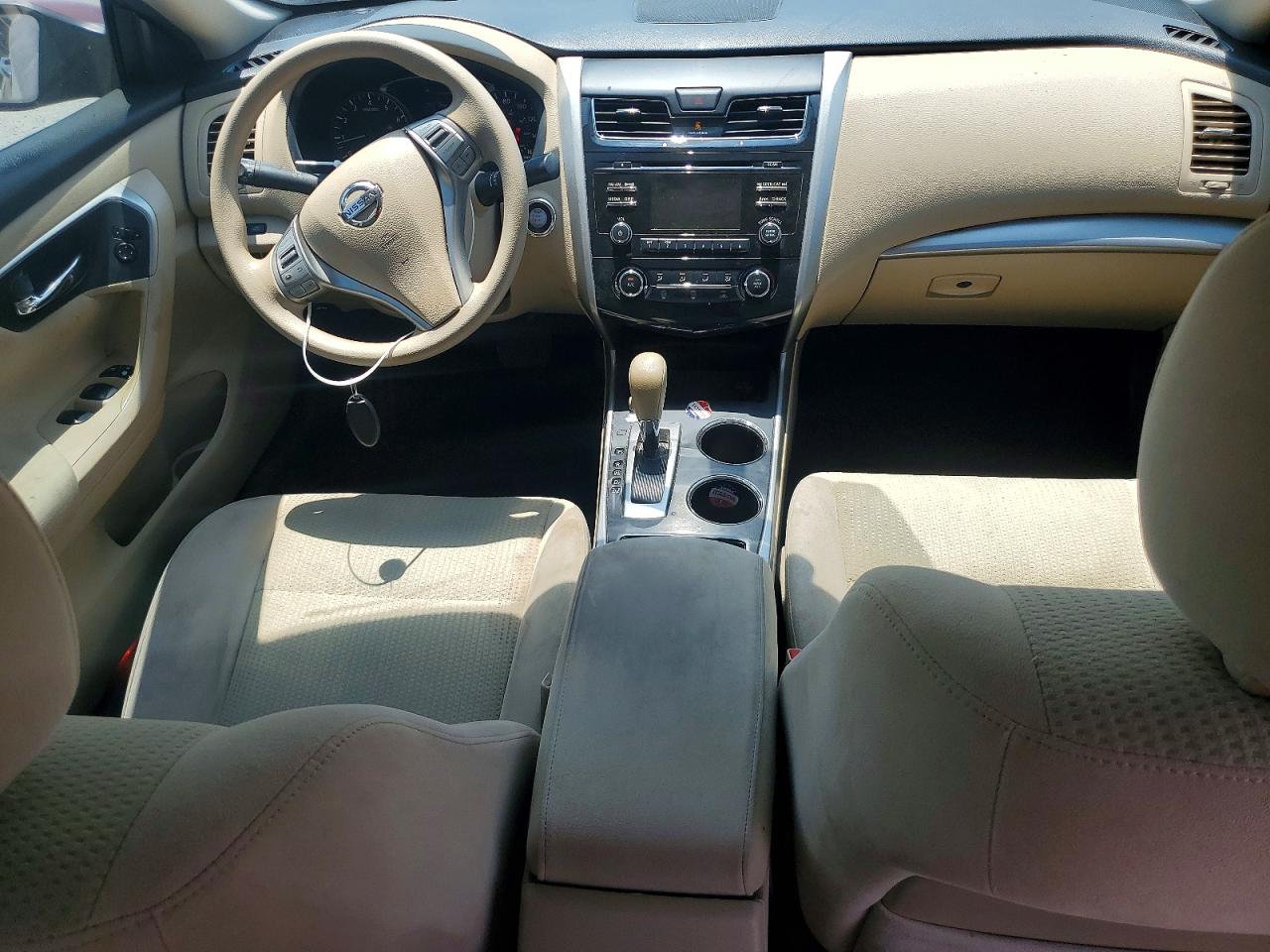 2015 Nissan Altima 2.5 S Red vin: 1N4AL3AP8FC208830
