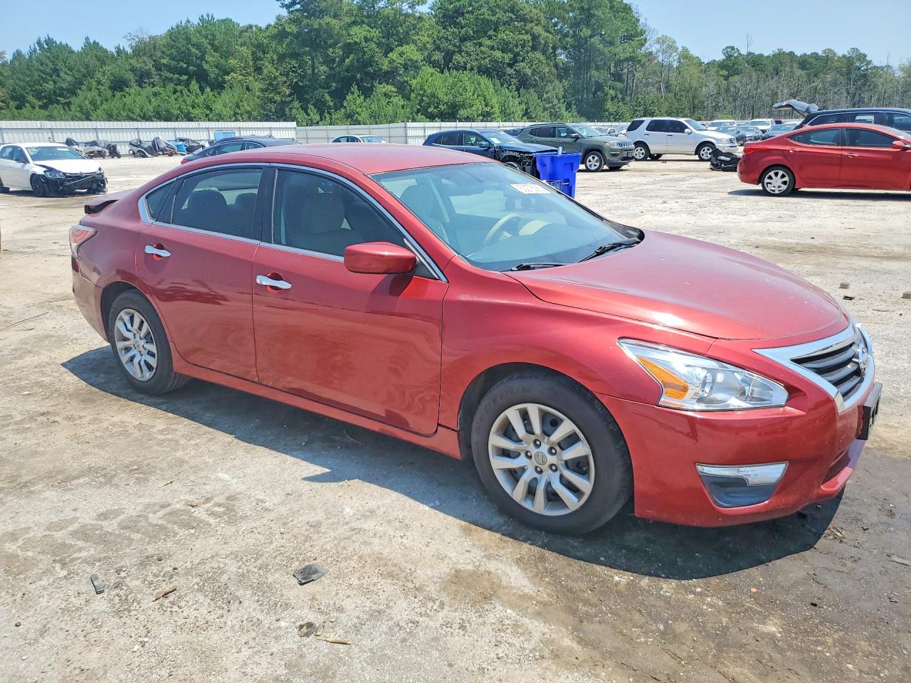 2015 Nissan Altima 2.5 S Red vin: 1N4AL3AP8FC208830
