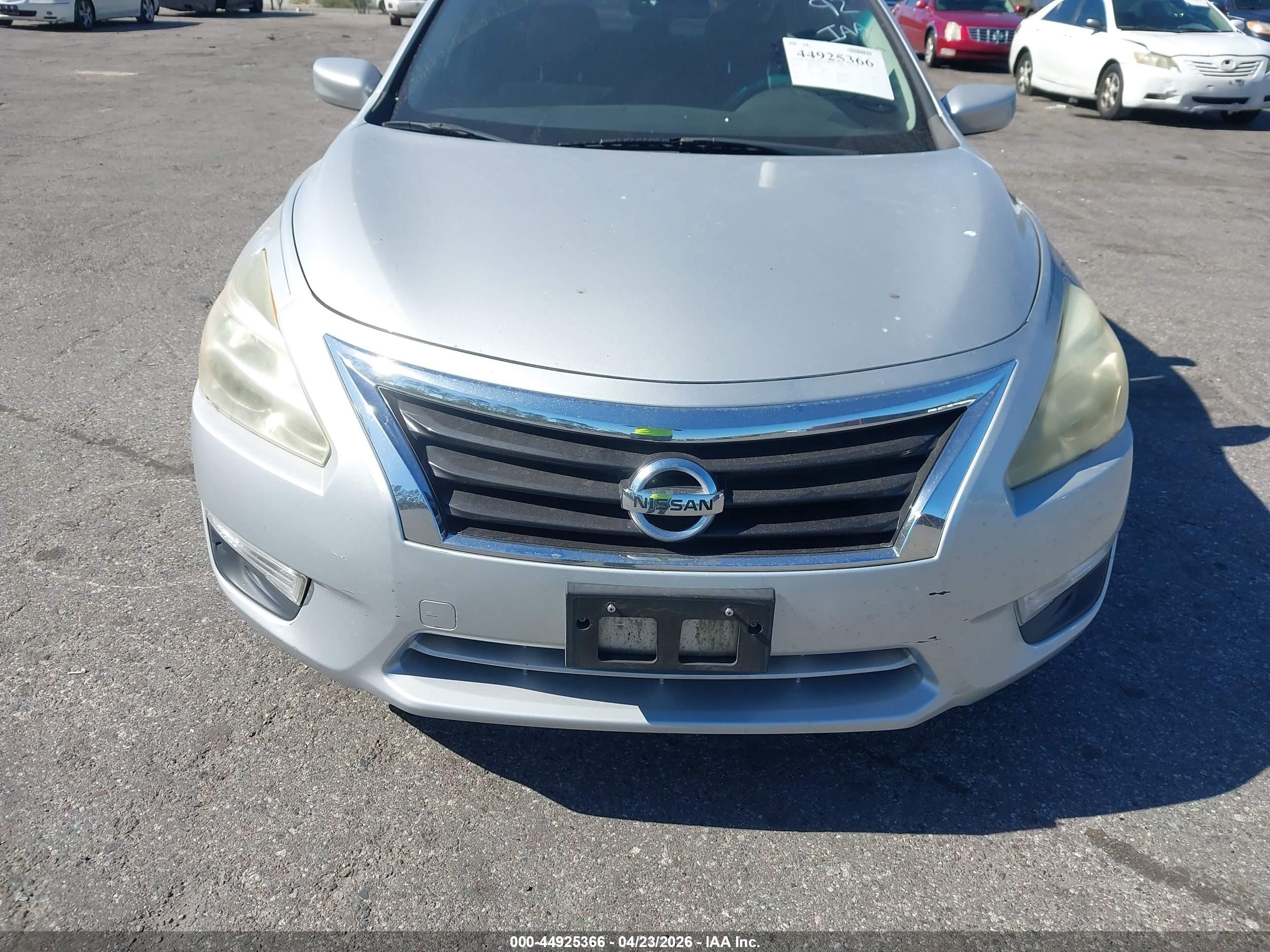 2015 Nissan Altima 2.5 Silver vin: 1N4AL3AP8FC224963