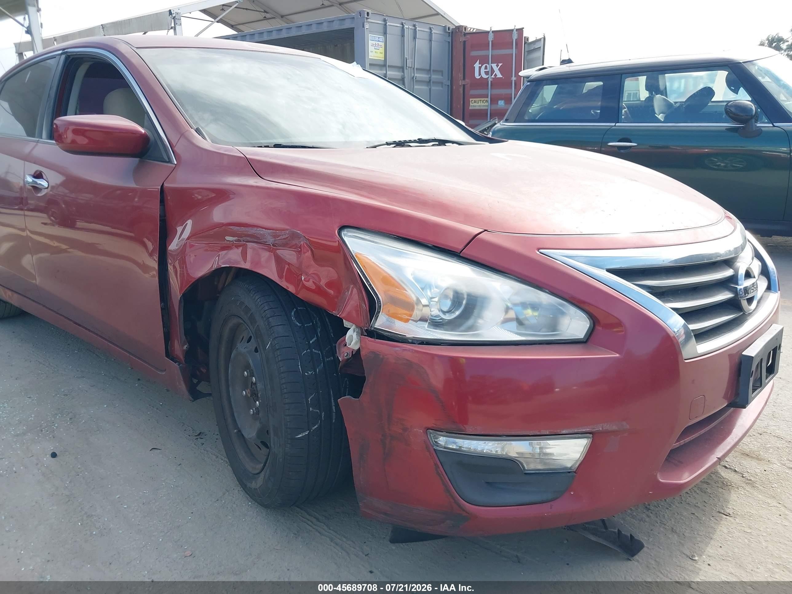 2015 Nissan Altima 2.5 S Red vin: 1N4AL3AP8FC226471