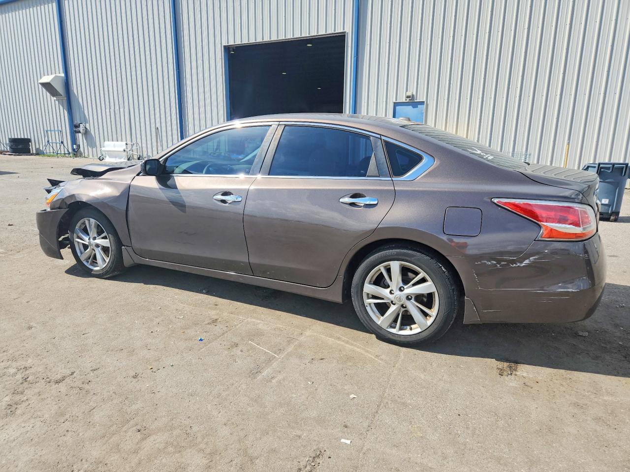 2015 Nissan Altima 2.5 Sv Brown vin: 1N4AL3AP8FC237647