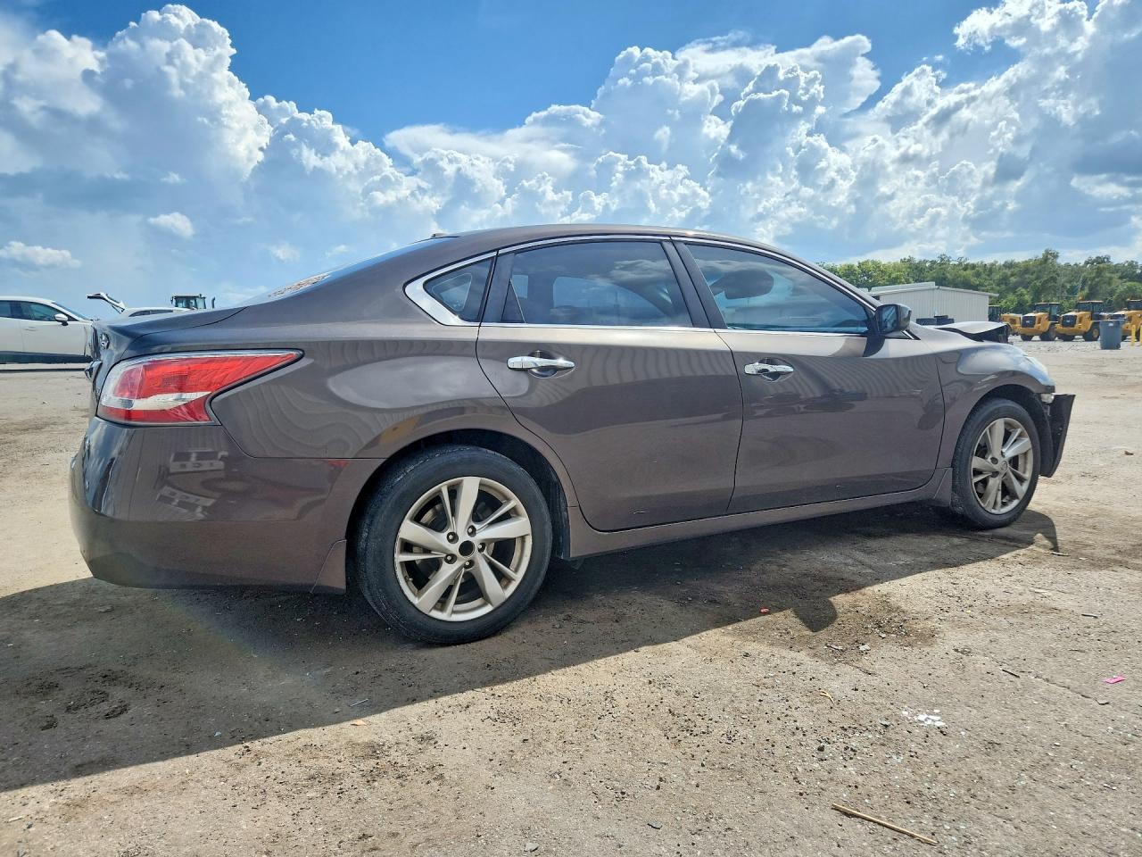 2015 Nissan Altima 2.5 Sv Brown vin: 1N4AL3AP8FC237647