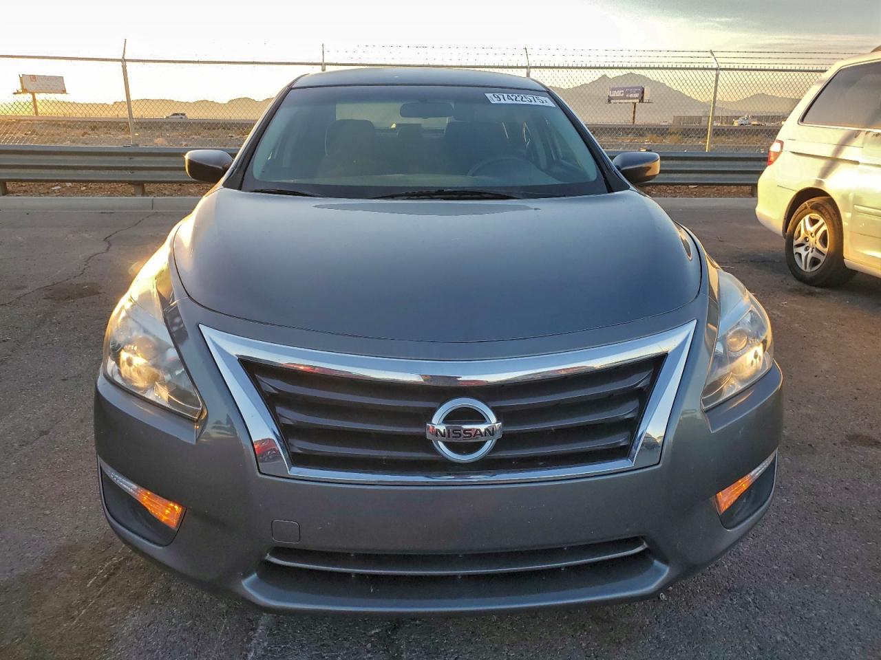 2015 Nissan Altima 2.5 Gray vin: 1N4AL3AP8FC239320