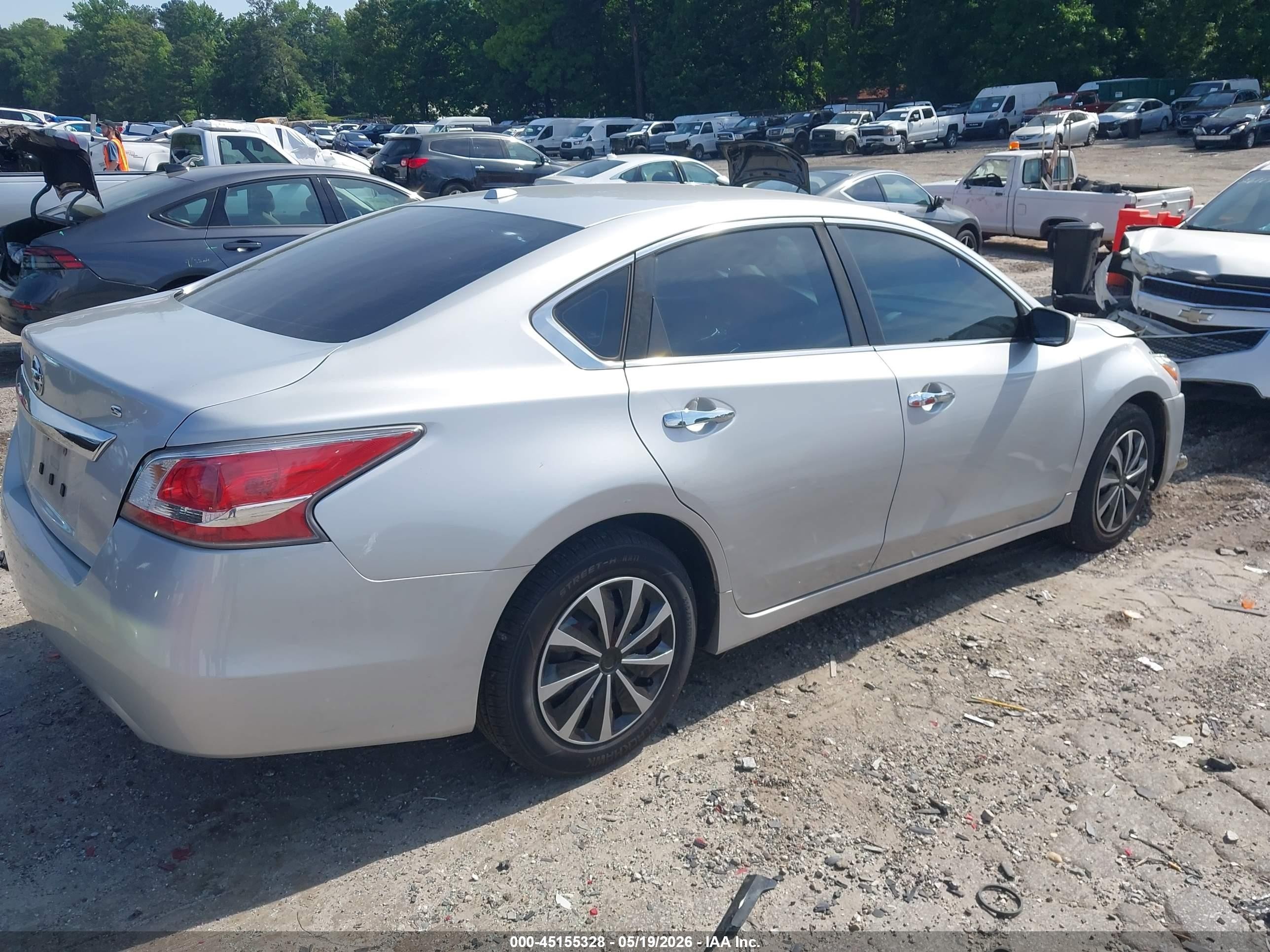 2015 Nissan Altima 2.5/2.5 S/2.5 Sl/2.5 Sv Silver vin: 1N4AL3AP8FC248602