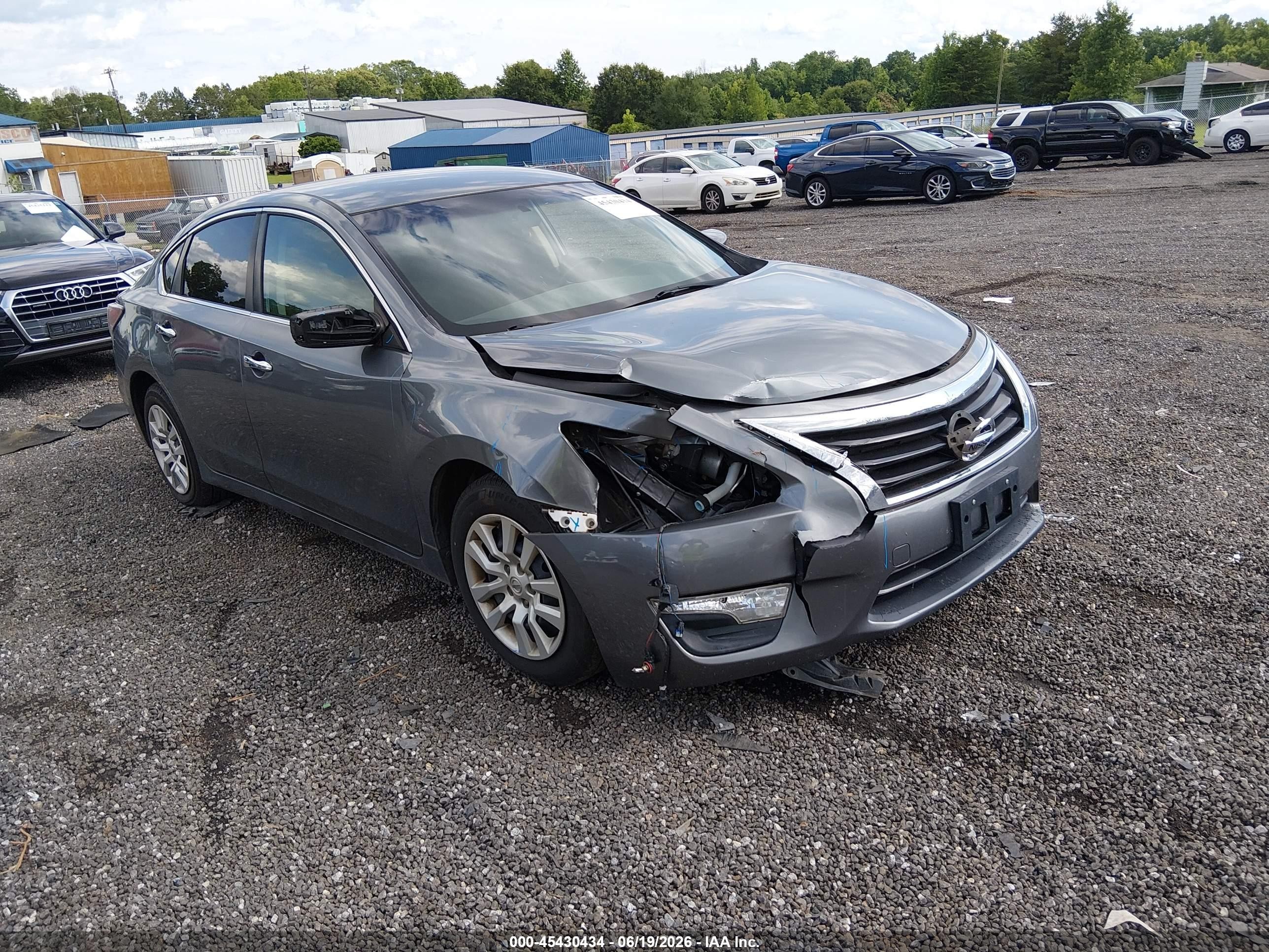 2015 Nissan Altima 2.5/2.5 S/2.5 Sl/2.5 Sv Серый vin: 1N4AL3AP8FC249863