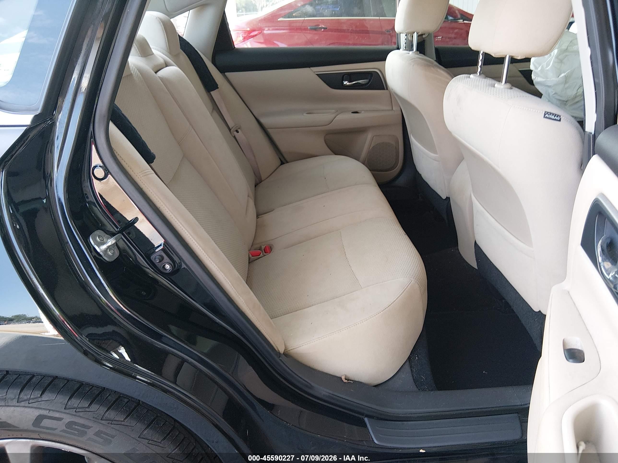 2015 Nissan Altima 2.5 S Black vin: 1N4AL3AP8FC252181
