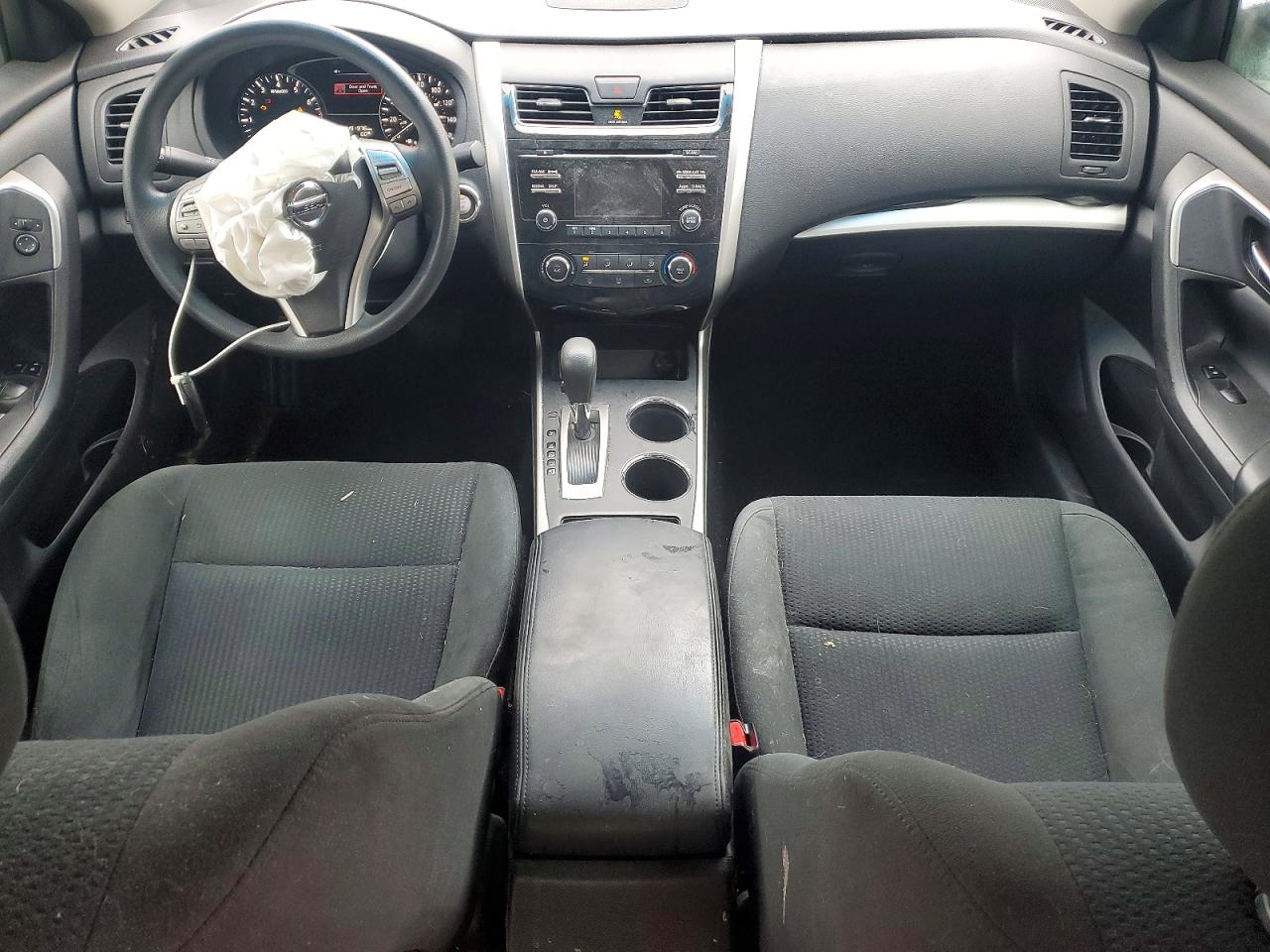 2015 Nissan Altima 2.5 S White vin: 1N4AL3AP8FC254707