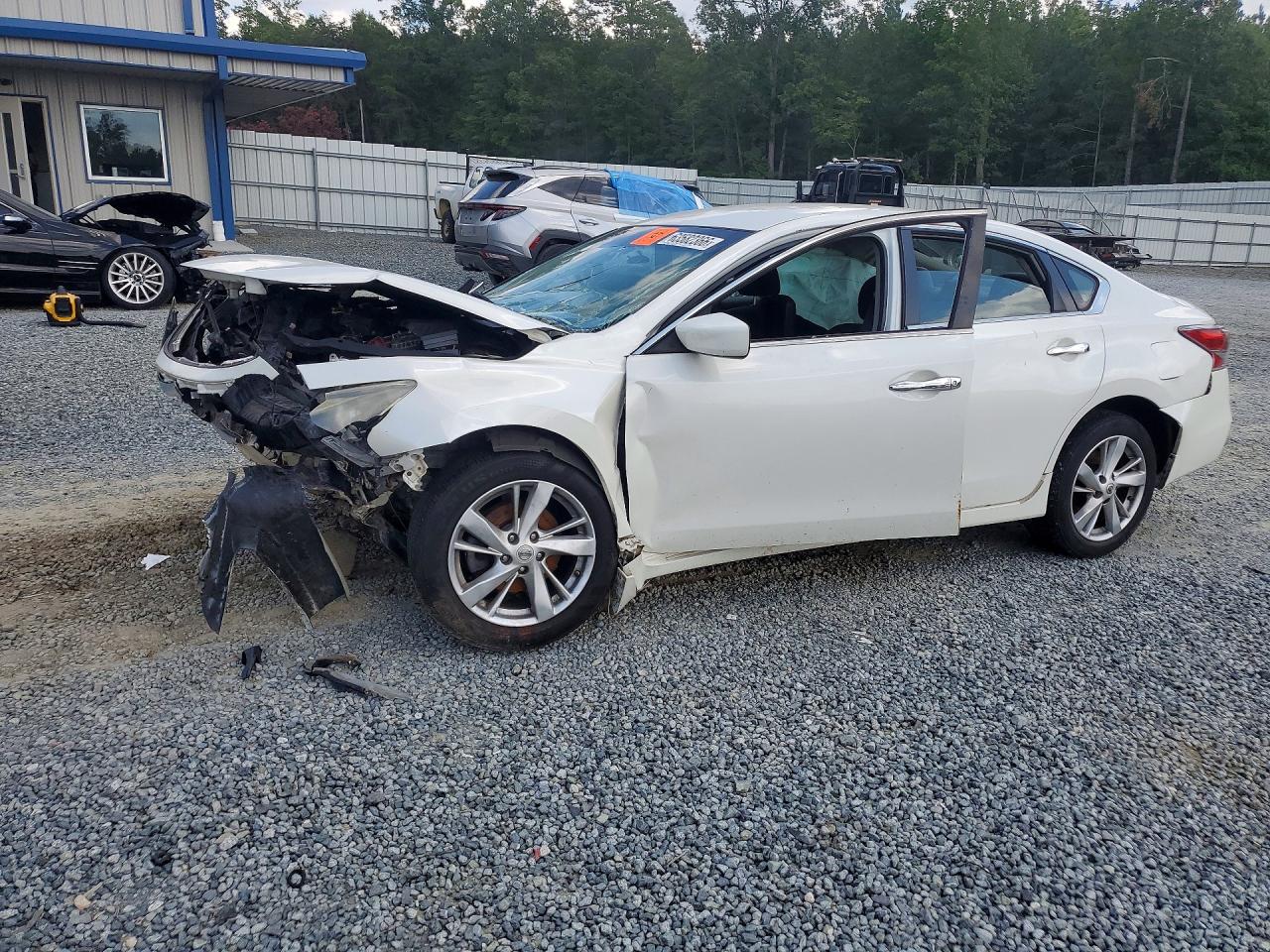 2015 Nissan Altima 2.5 Sv Белый vin: 1N4AL3AP8FC259227