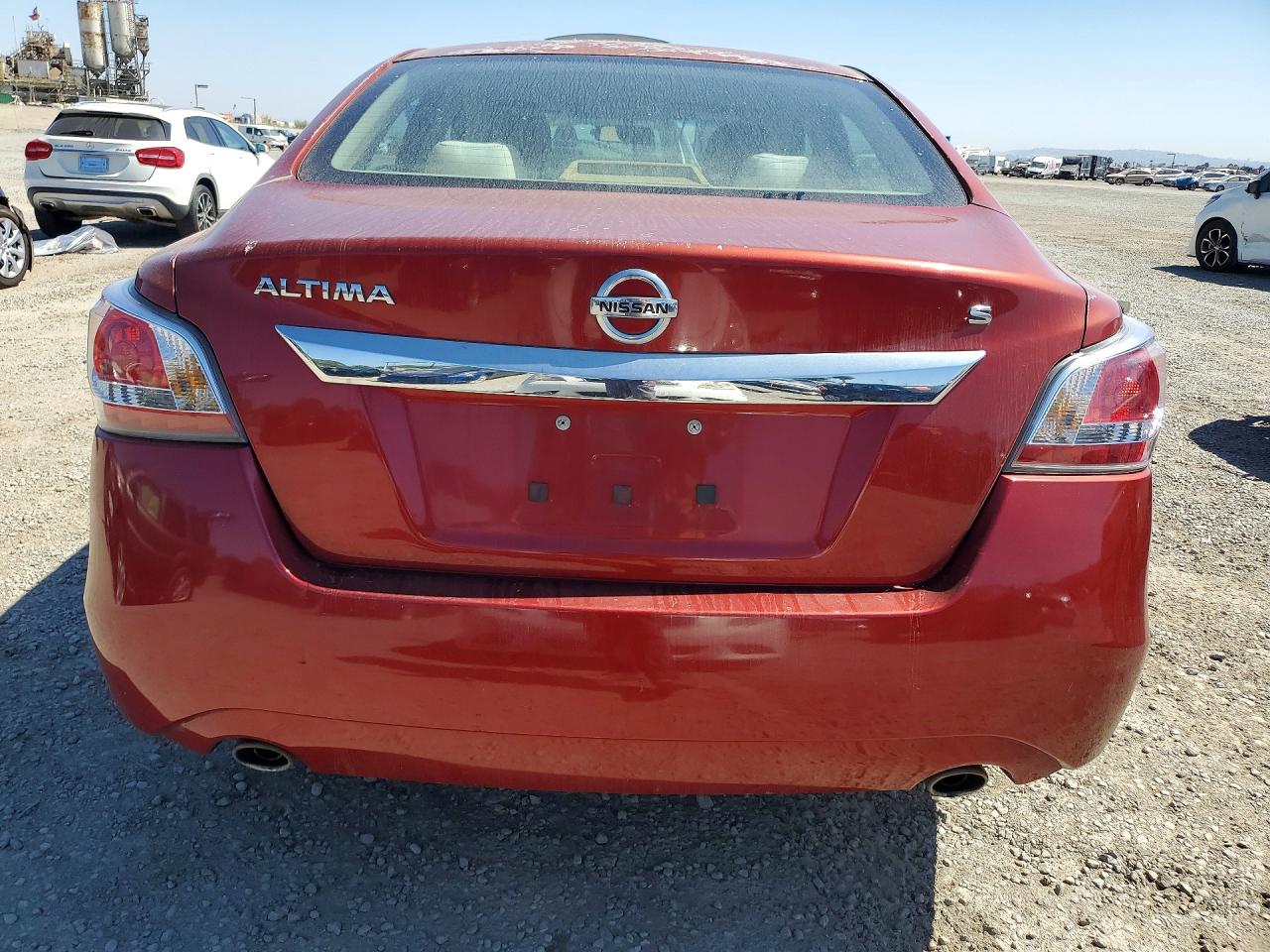 2015 Nissan Altima 2.5 S Красный vin: 1N4AL3AP8FC261365