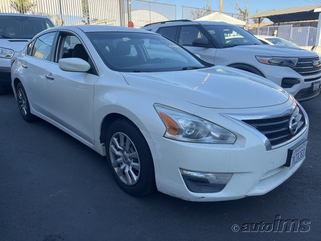 2015 Nissan Altima 2.5 Unknown vin: 1N4AL3AP8FC265402