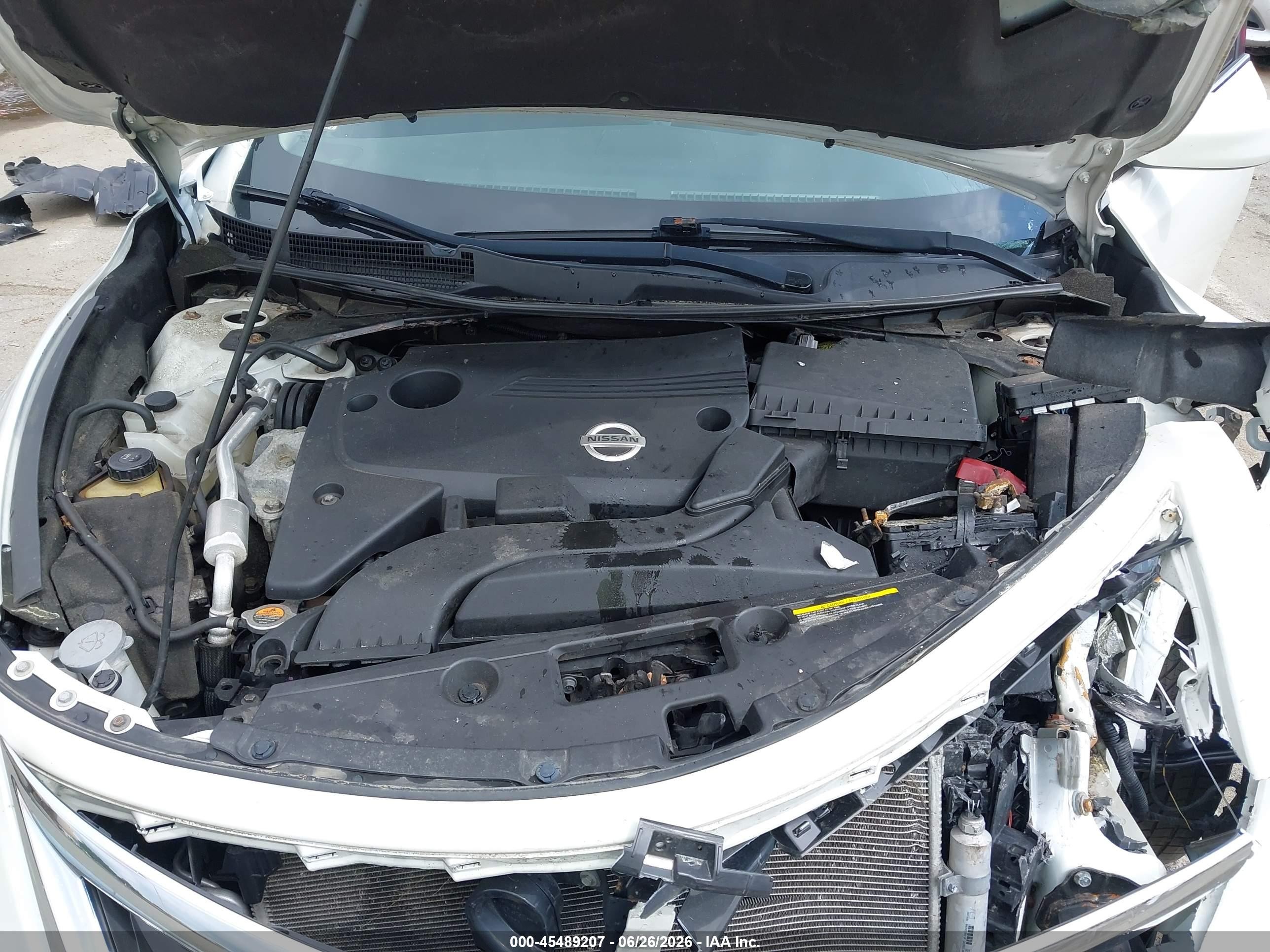 2015 Nissan Altima 2.5 S White vin: 1N4AL3AP8FC266470
