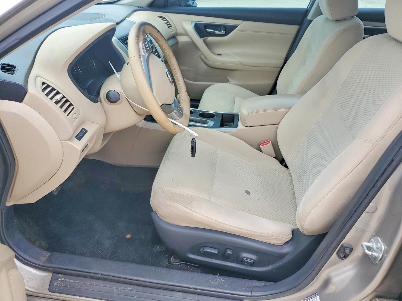 2015 Nissan Altima 2.5 Sv Silver vin: 1N4AL3AP8FC268526