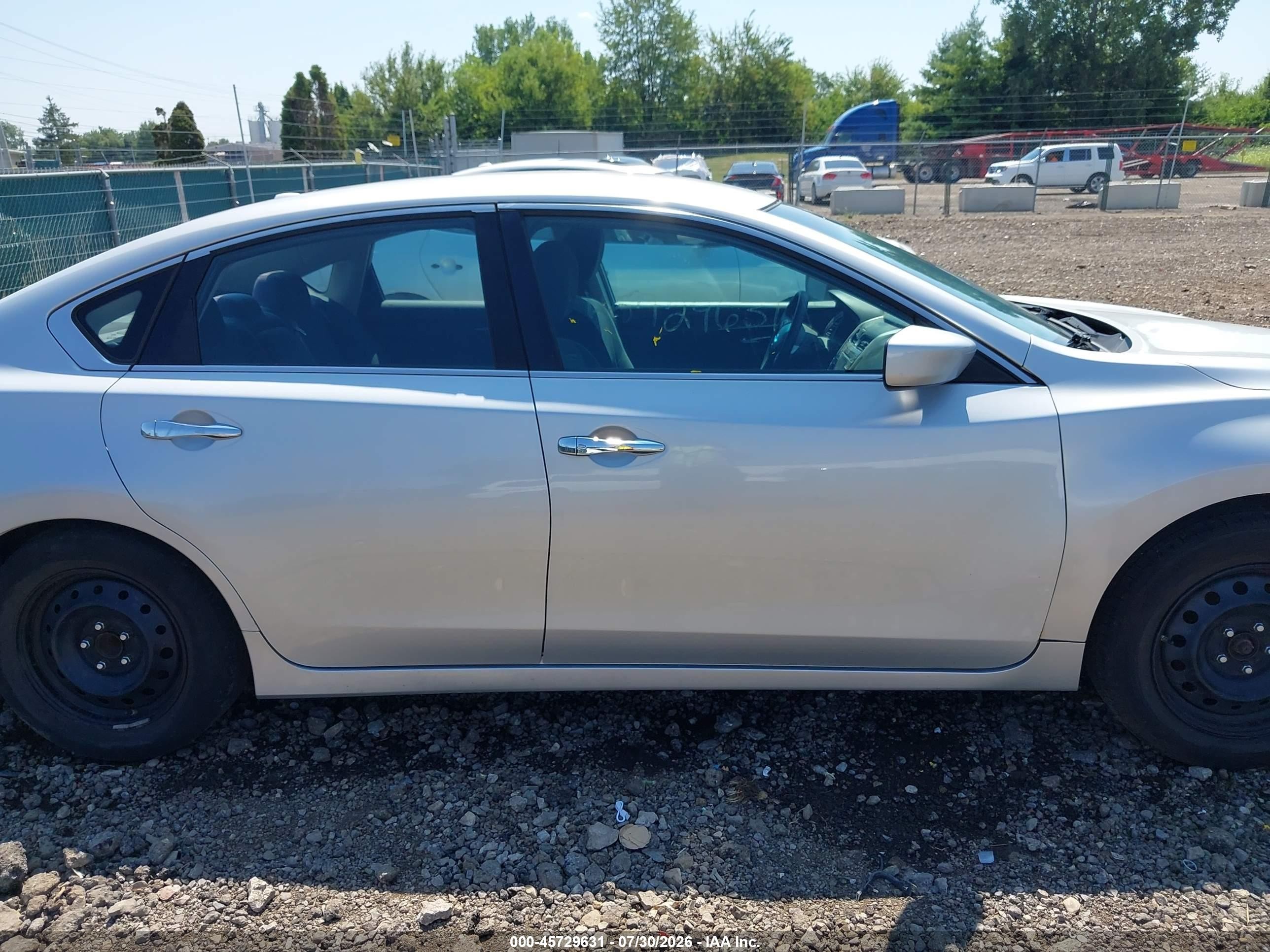 2015 Nissan Altima 2.5/2.5 S/2.5 Sl/2.5 Sv Silver vin: 1N4AL3AP8FC273290