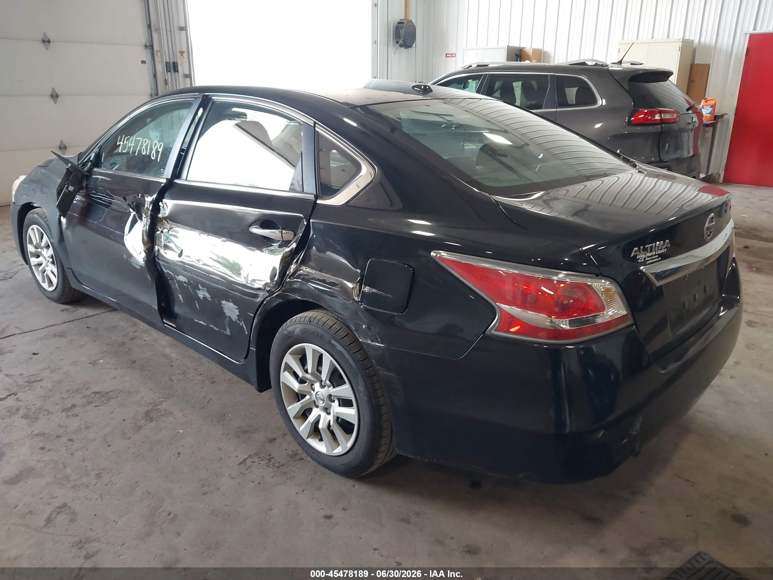2015 Nissan Altima 2.5/2.5 S/2.5 Sl/2.5 Sv Black vin: 1N4AL3AP8FC296178