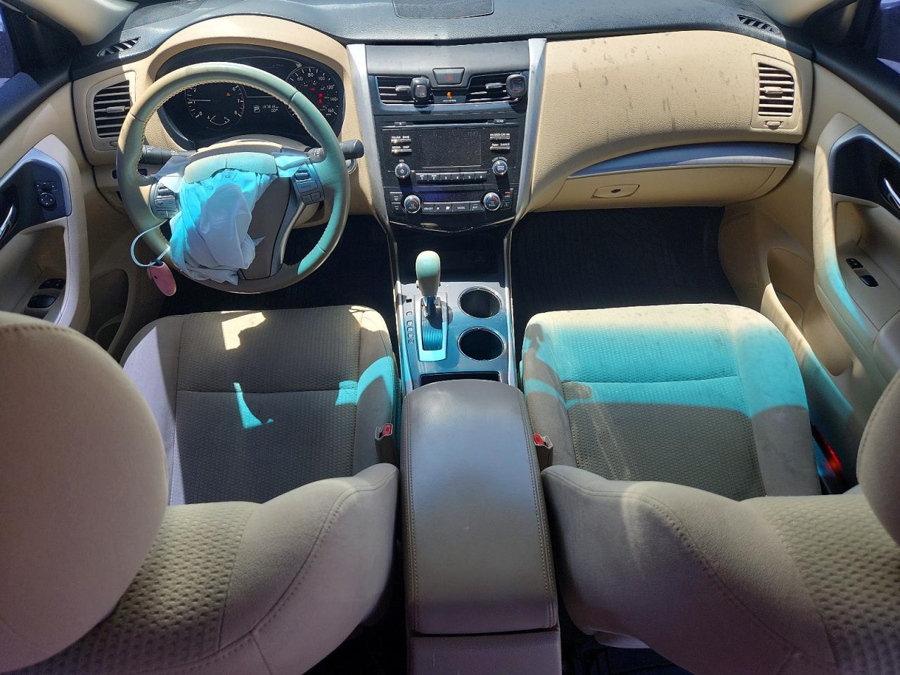 2015 Nissan Altima 2.5 Sv Белый vin: 1N4AL3AP8FC298187