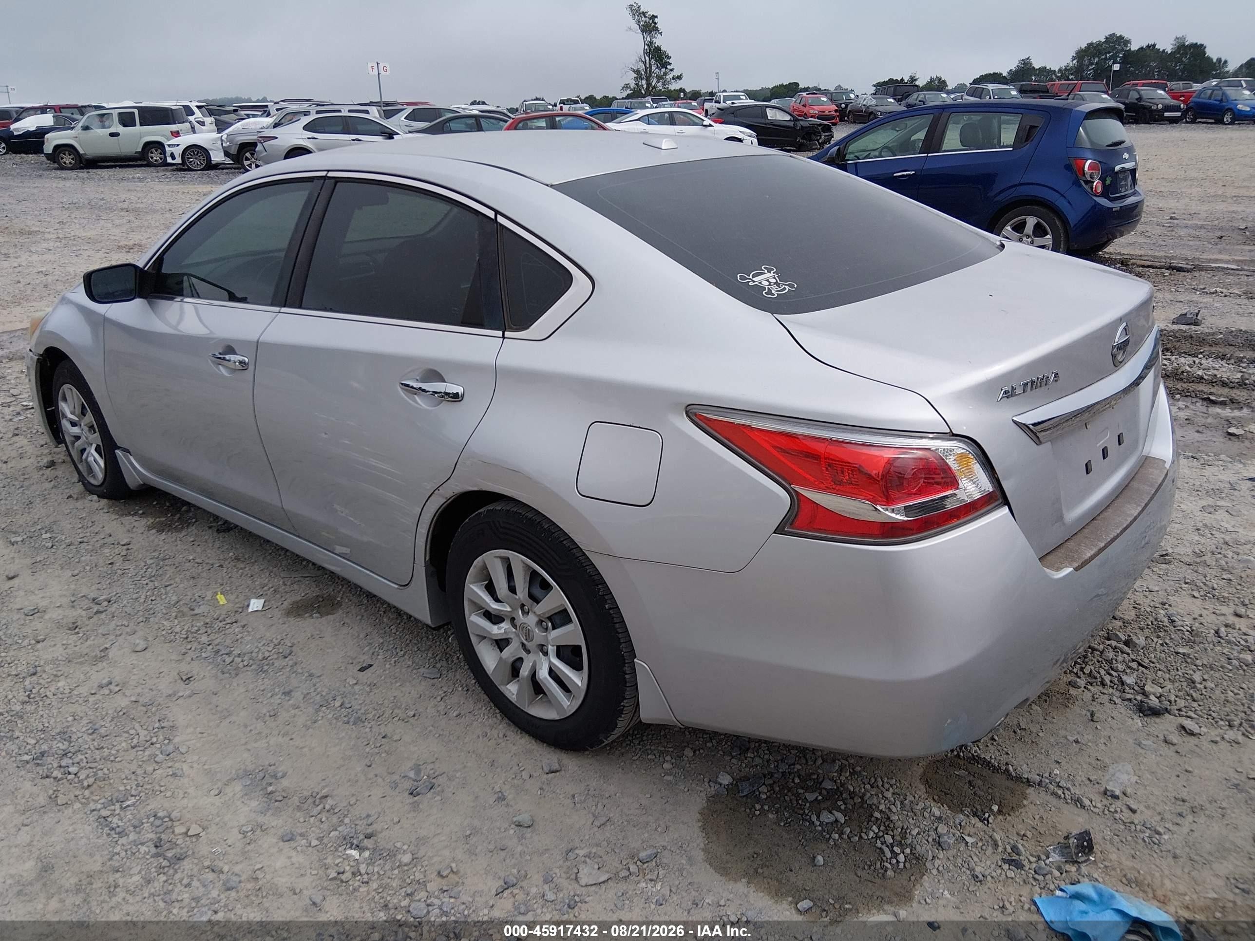 2015 Nissan Altima 2.5 S Silver vin: 1N4AL3AP8FC410423