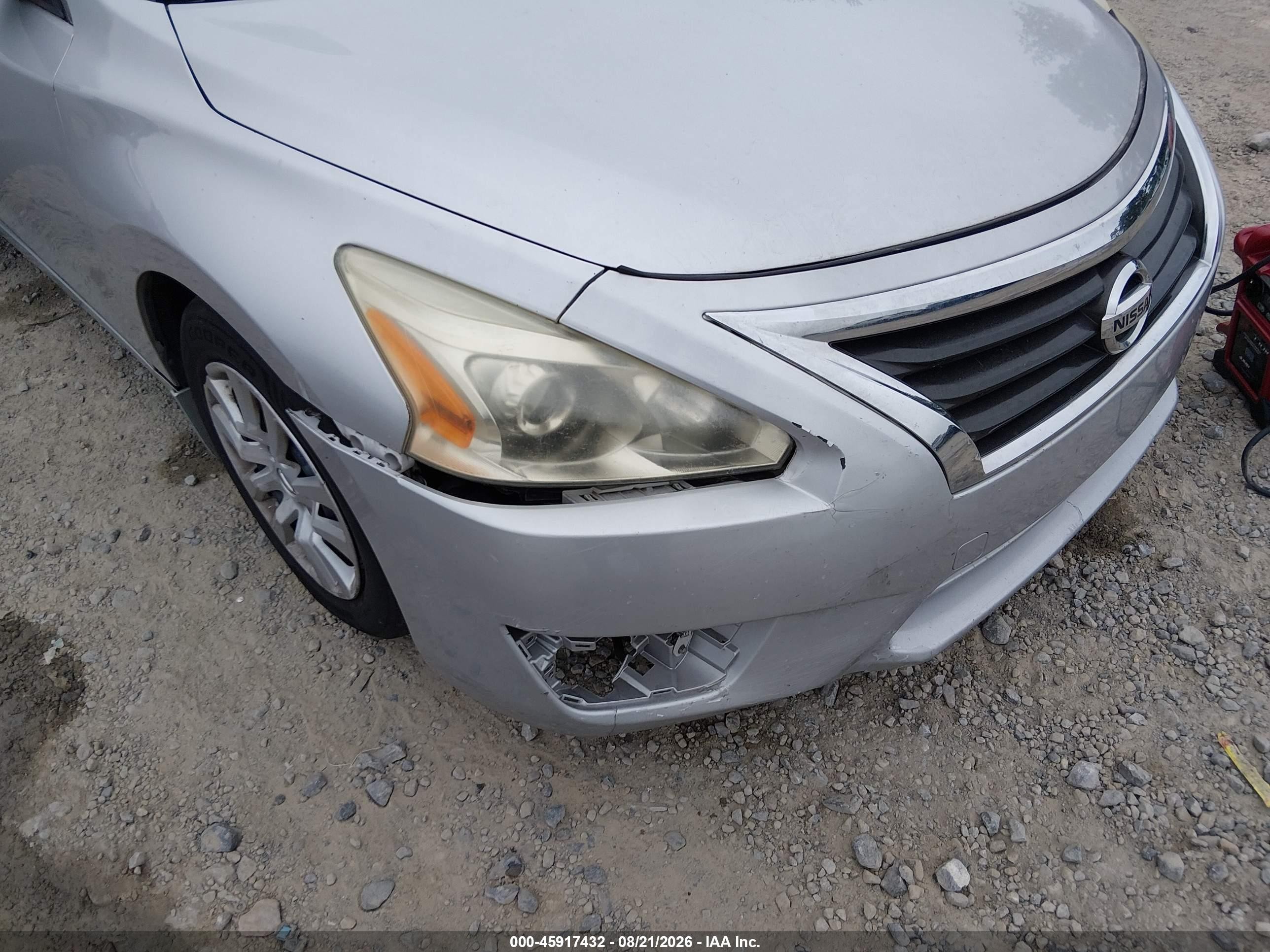 2015 Nissan Altima 2.5 S Silver vin: 1N4AL3AP8FC410423