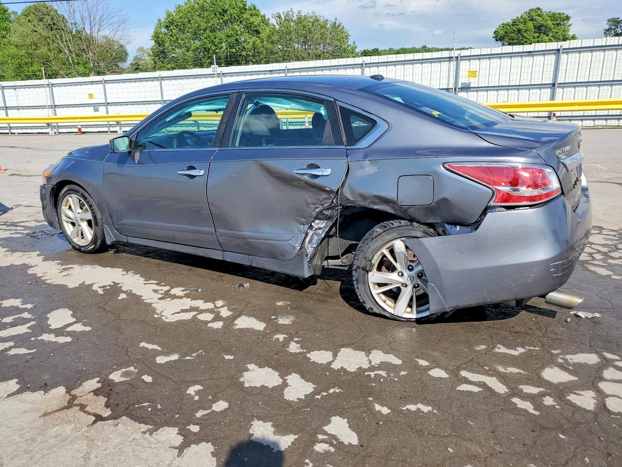 2015 Nissan Altima 2.5 Sv Gray vin: 1N4AL3AP8FC411782