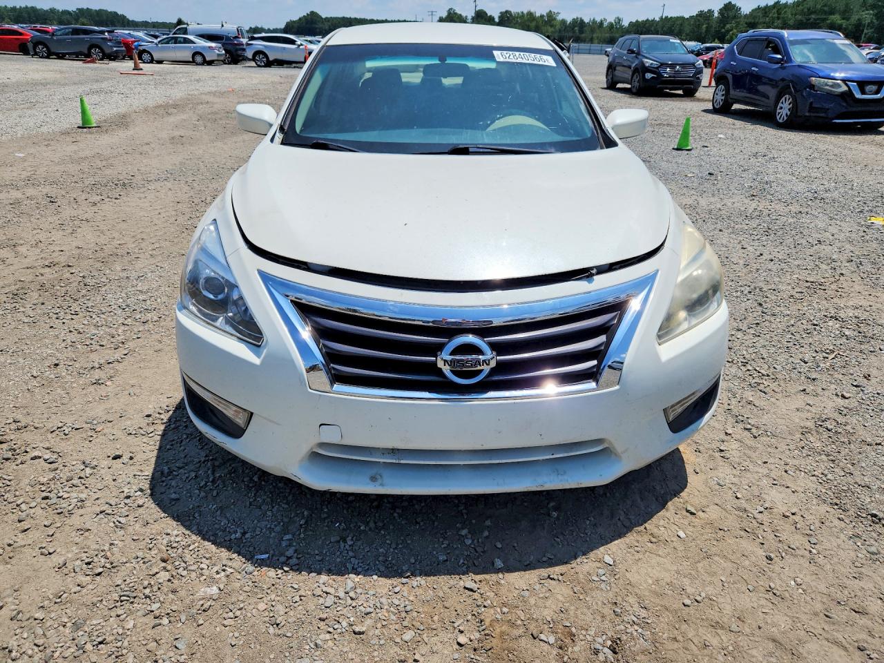 2015 Nissan Altima 2.5 S Белый vin: 1N4AL3AP8FC412074
