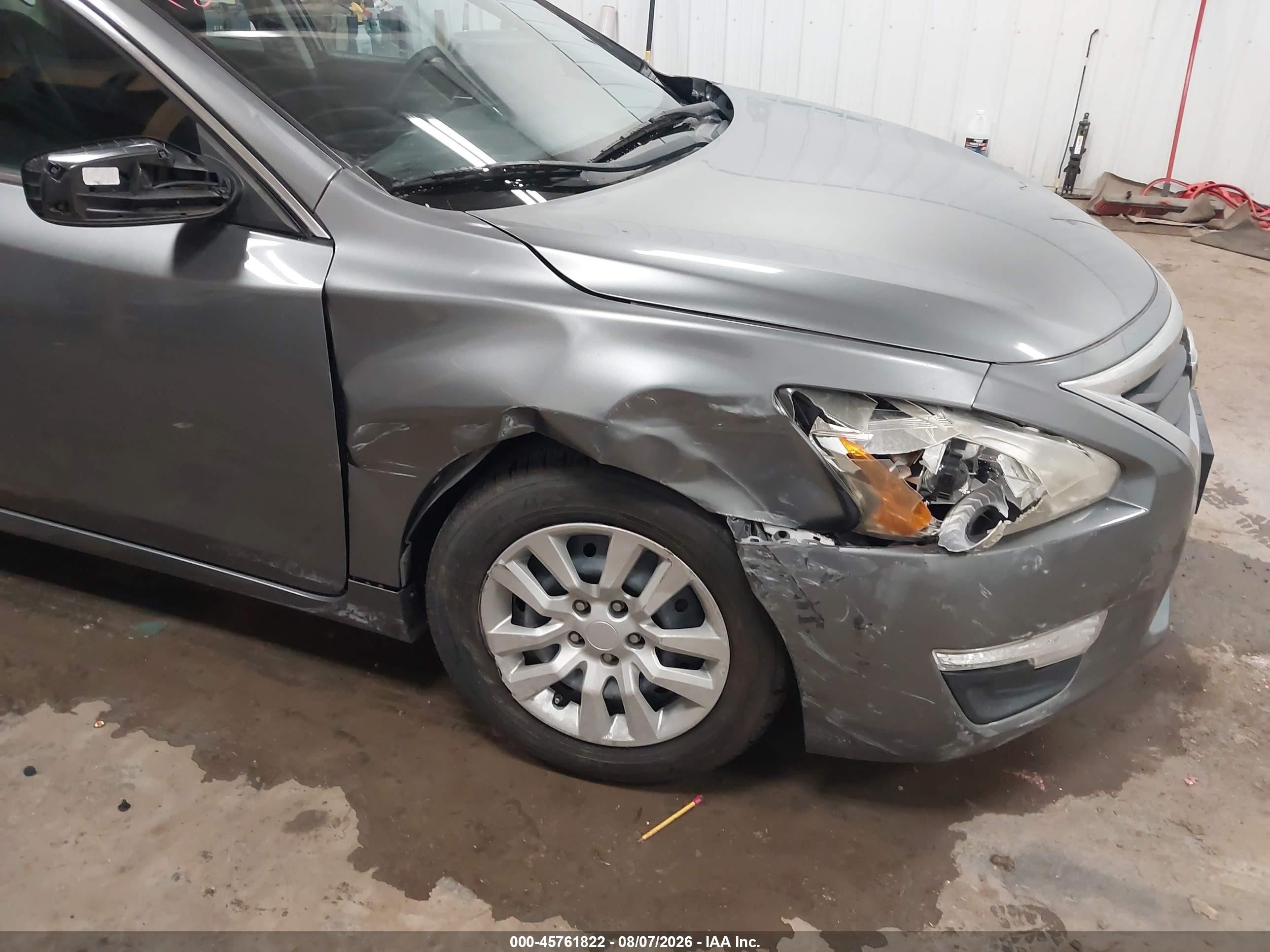 2015 Nissan Altima 2.5/2.5 S/2.5 Sl/2.5 Sv Gray vin: 1N4AL3AP8FC421213
