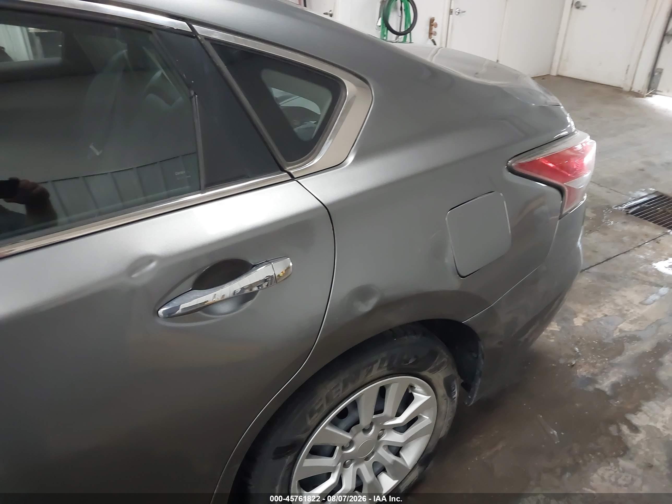 2015 Nissan Altima 2.5/2.5 S/2.5 Sl/2.5 Sv Gray vin: 1N4AL3AP8FC421213