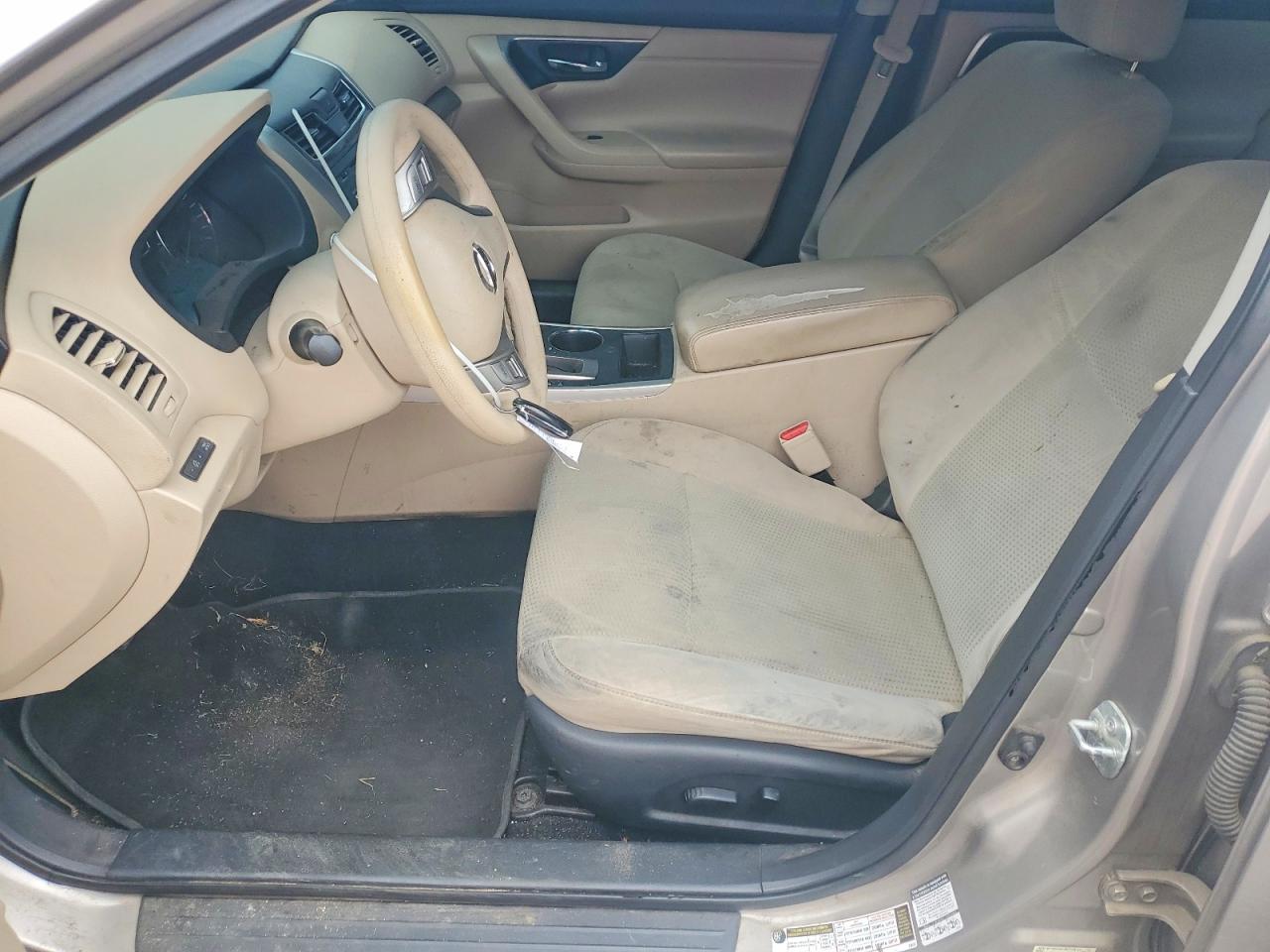 2015 Nissan Altima 2.5 S Tan vin: 1N4AL3AP8FC430610