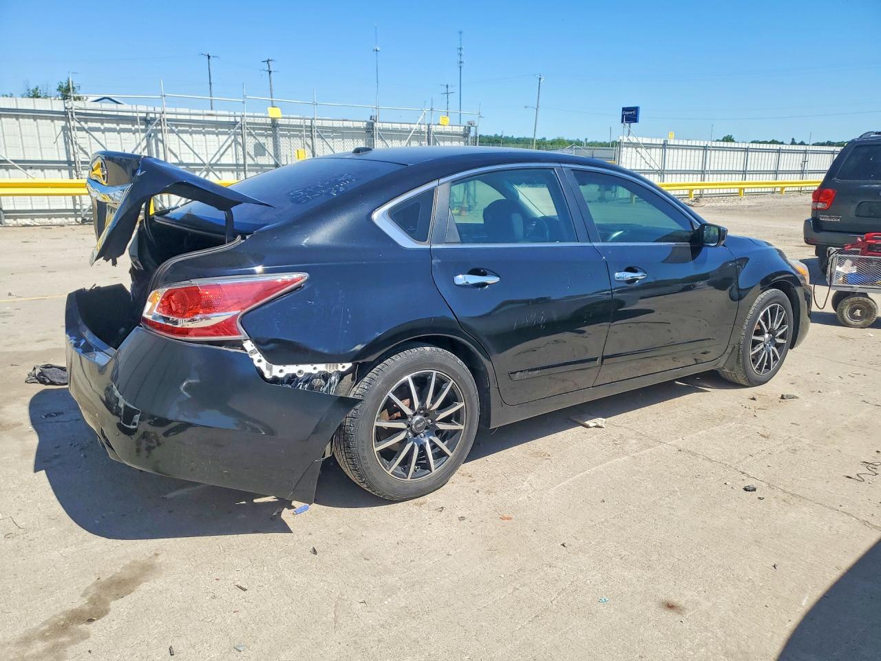 2015 Nissan Altima 2.5 Sv Black vin: 1N4AL3AP8FC433801
