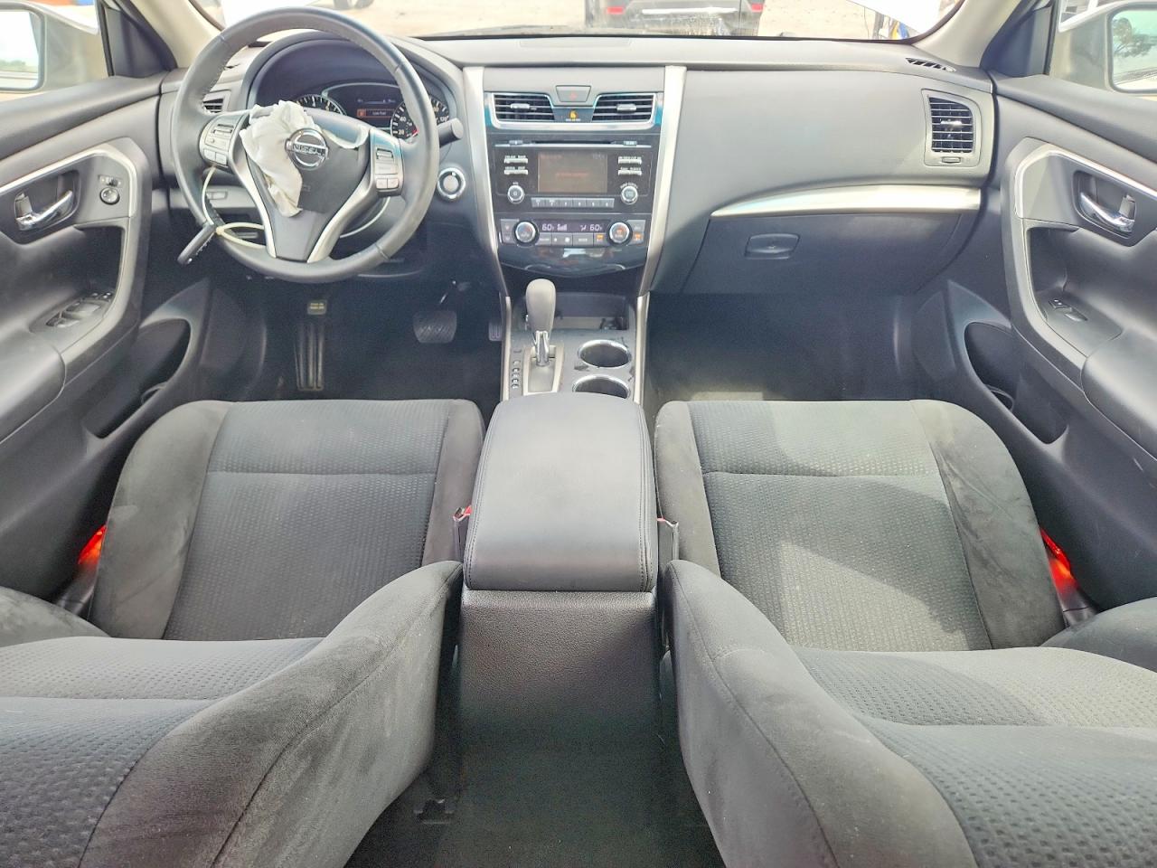 2015 Nissan Altima 2.5 Sv Silver vin: 1N4AL3AP8FC433944